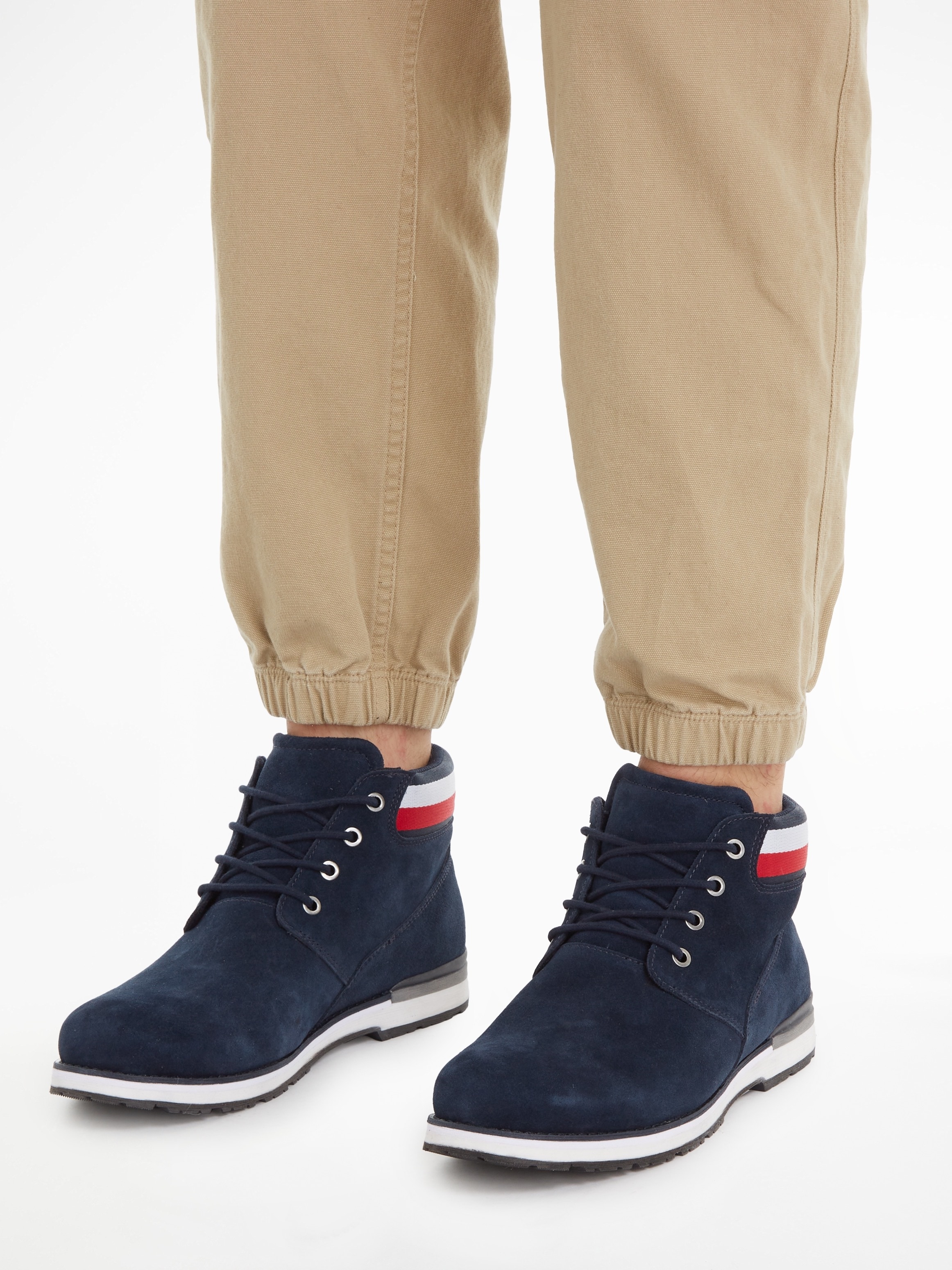 Tommy Hilfiger Schnürboots »CORE HILFIGER SUEDE BOOT«, mit Anziehlasche