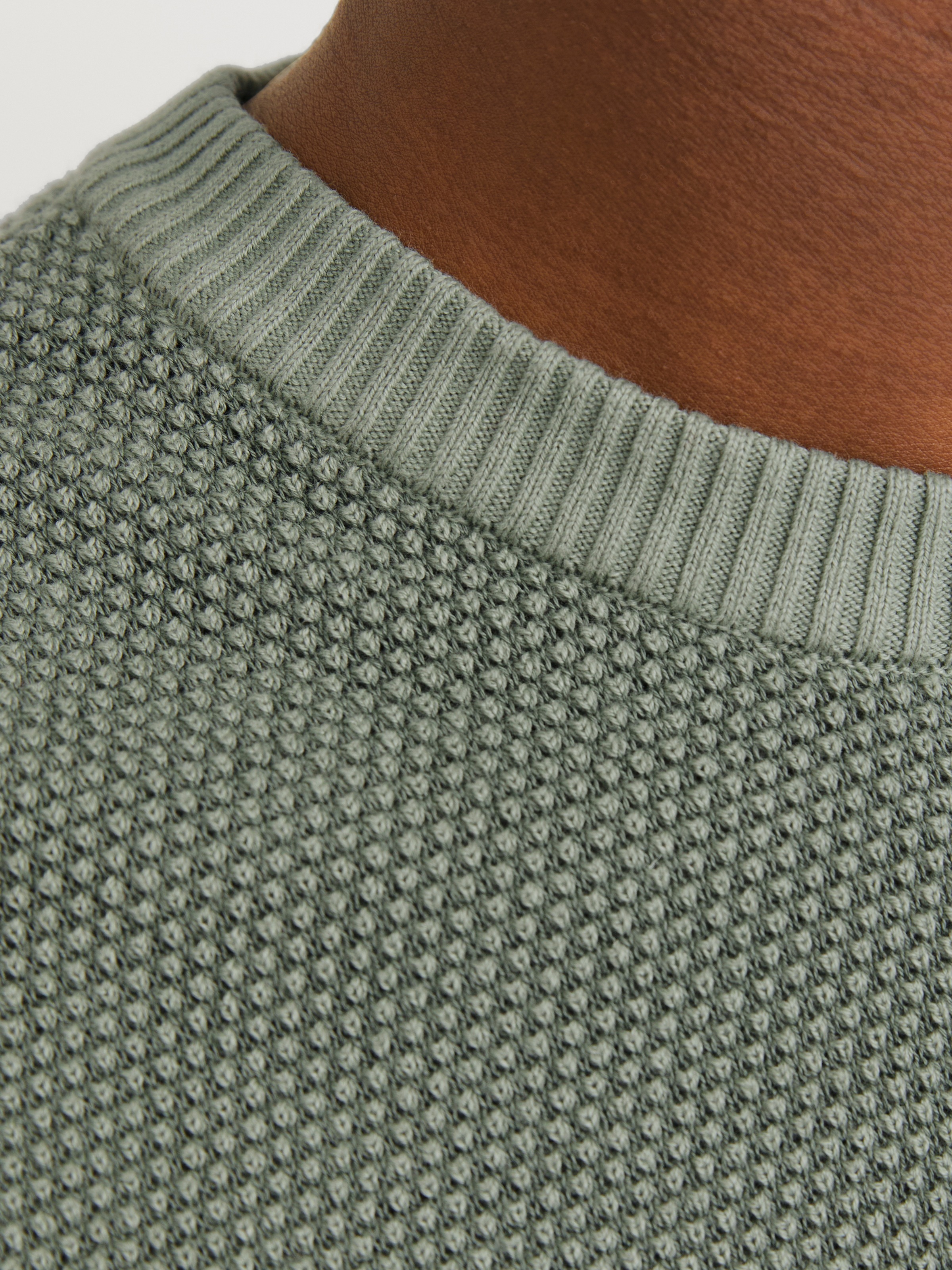 Jack & Jones Rundhalspullover »JJEGLOBE KNIT CREW NECK NOOS«, in Strick Optik
