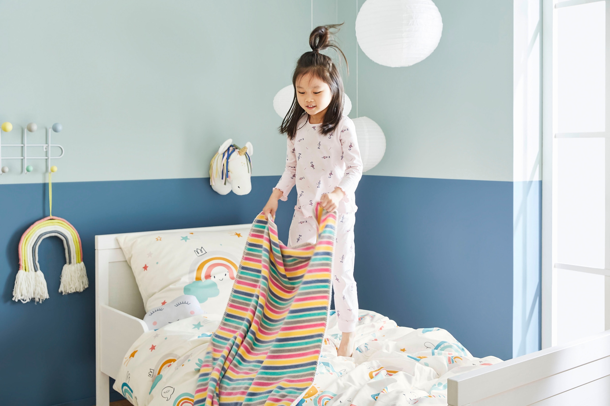 s.Oliver Wohndecke »Jacquard Decke s.Oliver Junior«, gestreift, Kuscheldecke