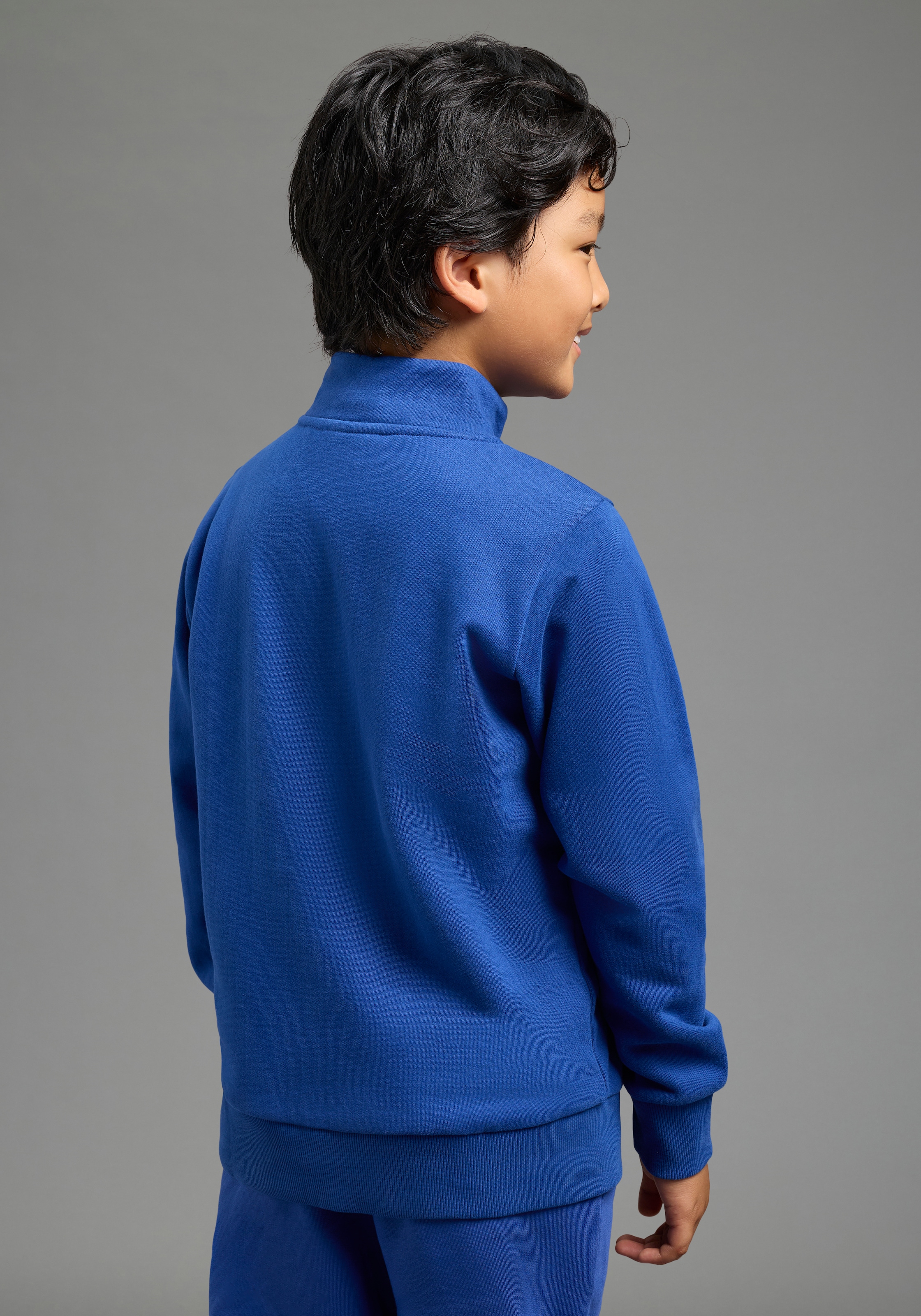 Scout Sweatshirt »Troyer, Zip-Sweatshirt - NEU von SCOUT«, mit Reißverschluss am Kragen, mit Rippbündchen an Ärmeln
