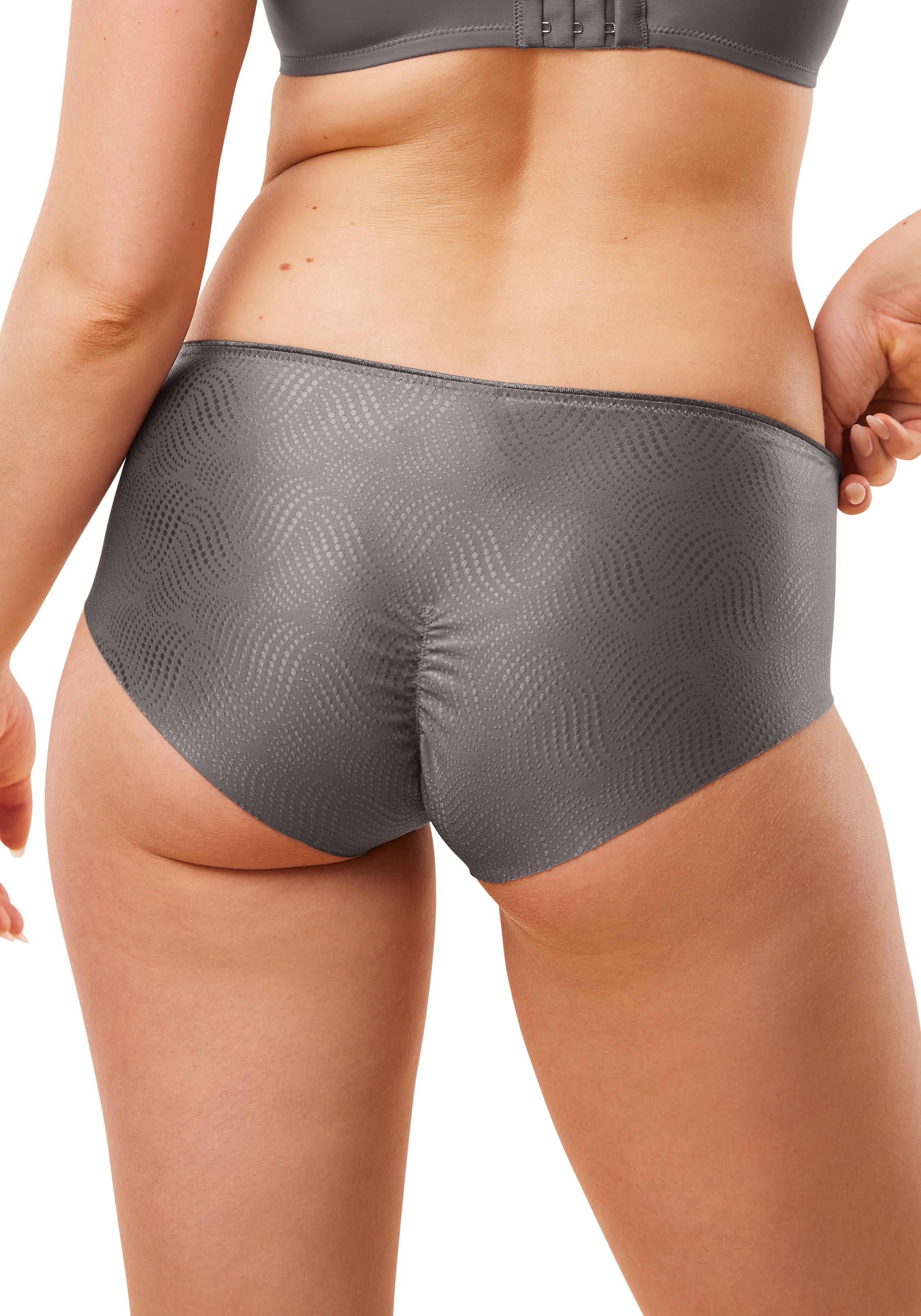 Triumph Hipster »Essential Minimizer T«, (1hochwertigem Steh), schimmerndes Jacquardmuster, elastisch, weich, blickdicht