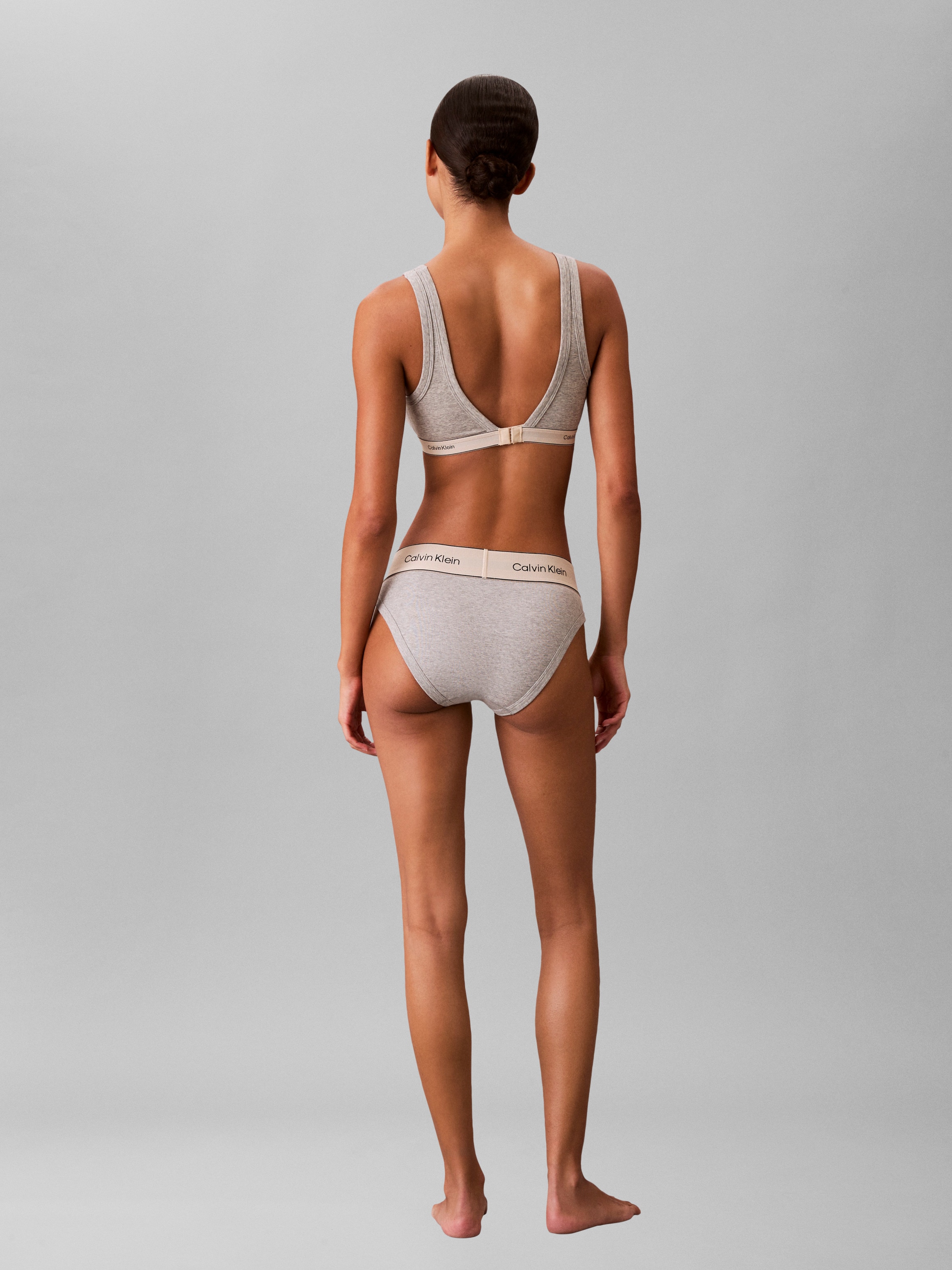 Calvin Klein Underwear Triangel-BH »LIGHTLY LINED TRAINGLE BRALETTE« Körpernahe Passform mit elastischem Bund