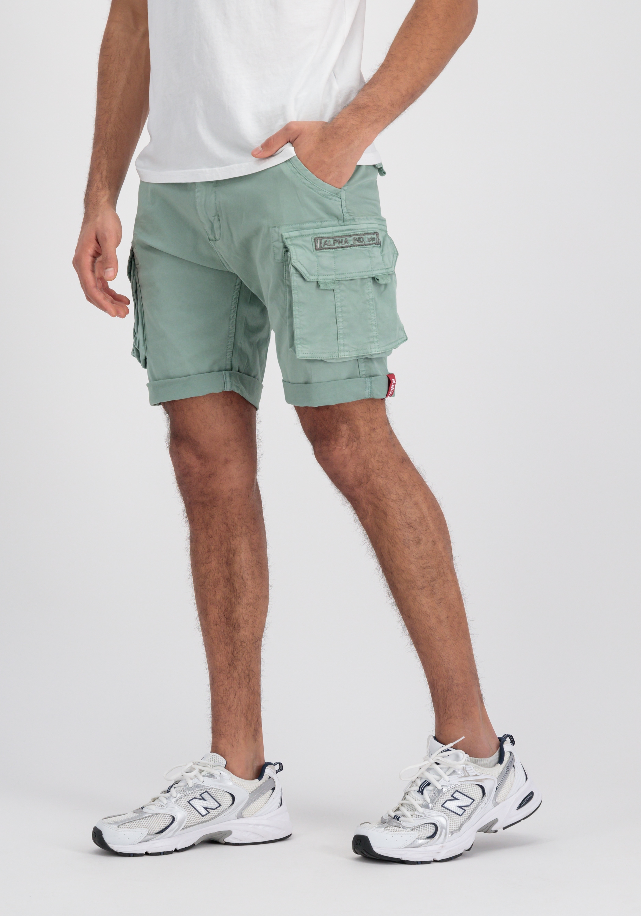 2. Bild von Alpha Industries Shorts »ALPHA INDUSTRIES Men - Shorts Crew Short«