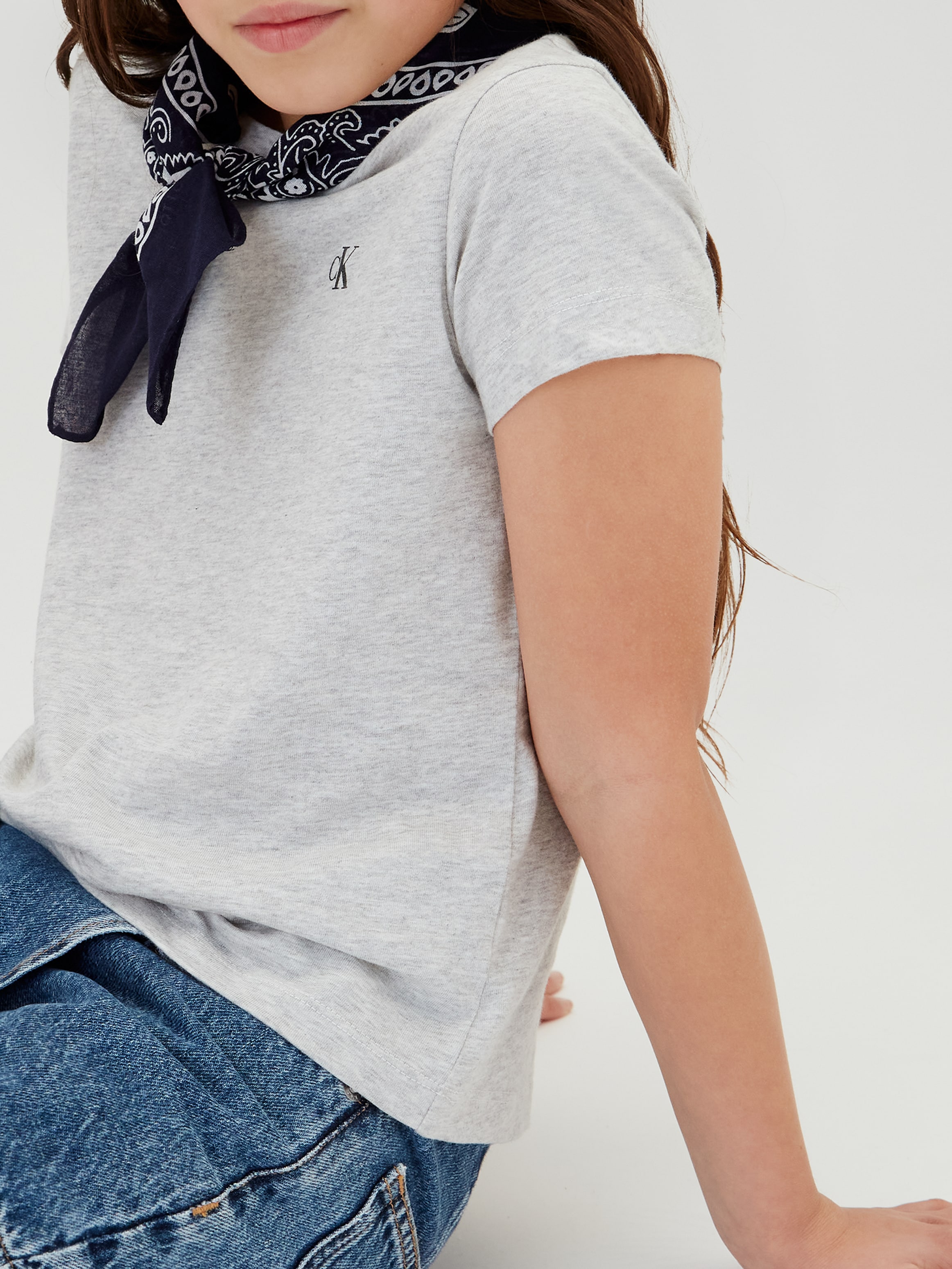 Calvin Klein Jeans T-Shirt Packung, 2 Rundhalsausschnitt, reine Baumwolle, Logodruck
