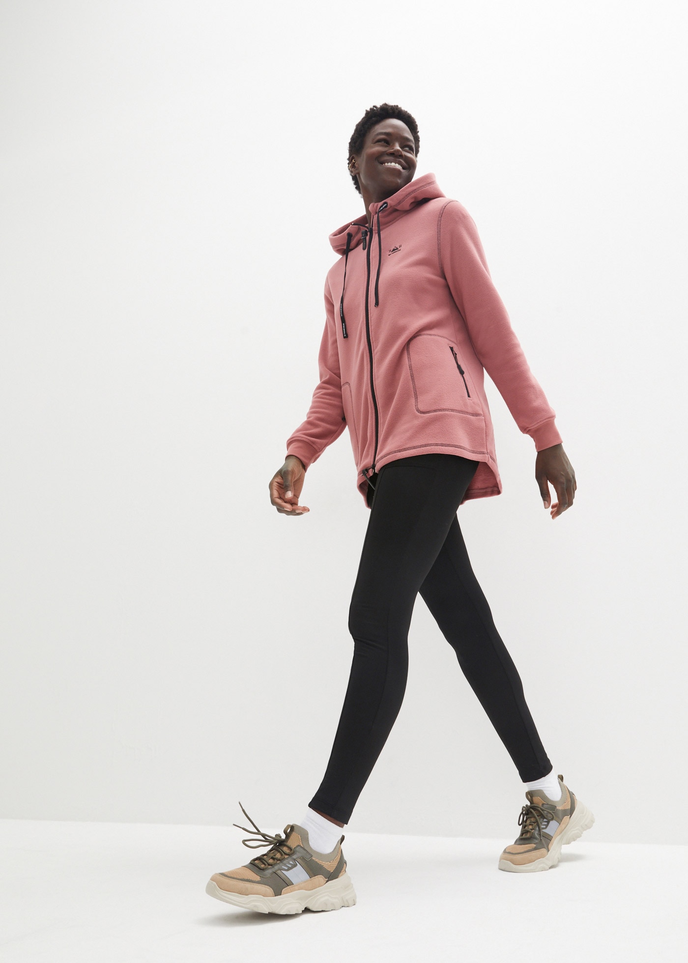 bonprix Fleecejacke mit Kapuze A-Linien-Schnitt, Langarm-Design, aus 100% Polyester, Regular Fit