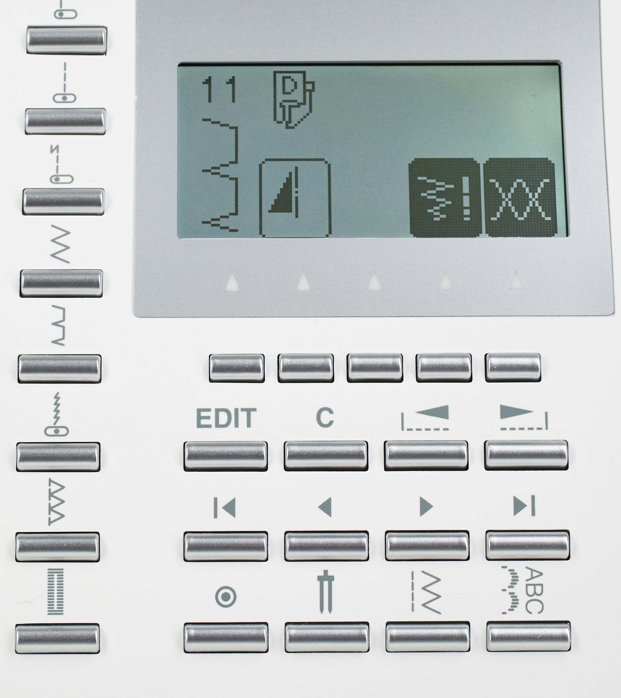 Singer Nähmaschine »Quantum Stylist 9960«, 600 Programme, 600 Stiche