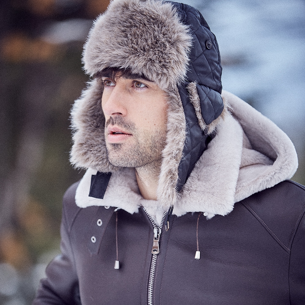 CAPO Ohrenmütze gesteppt, mit Umschlag