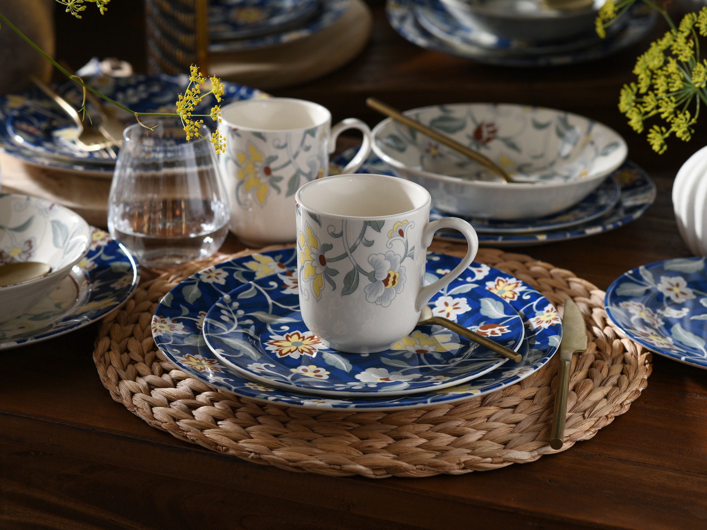 CreaTable Kombiservice »Odessa, Kombi-Service 16-tlg« Blumendekor günstig online kaufen