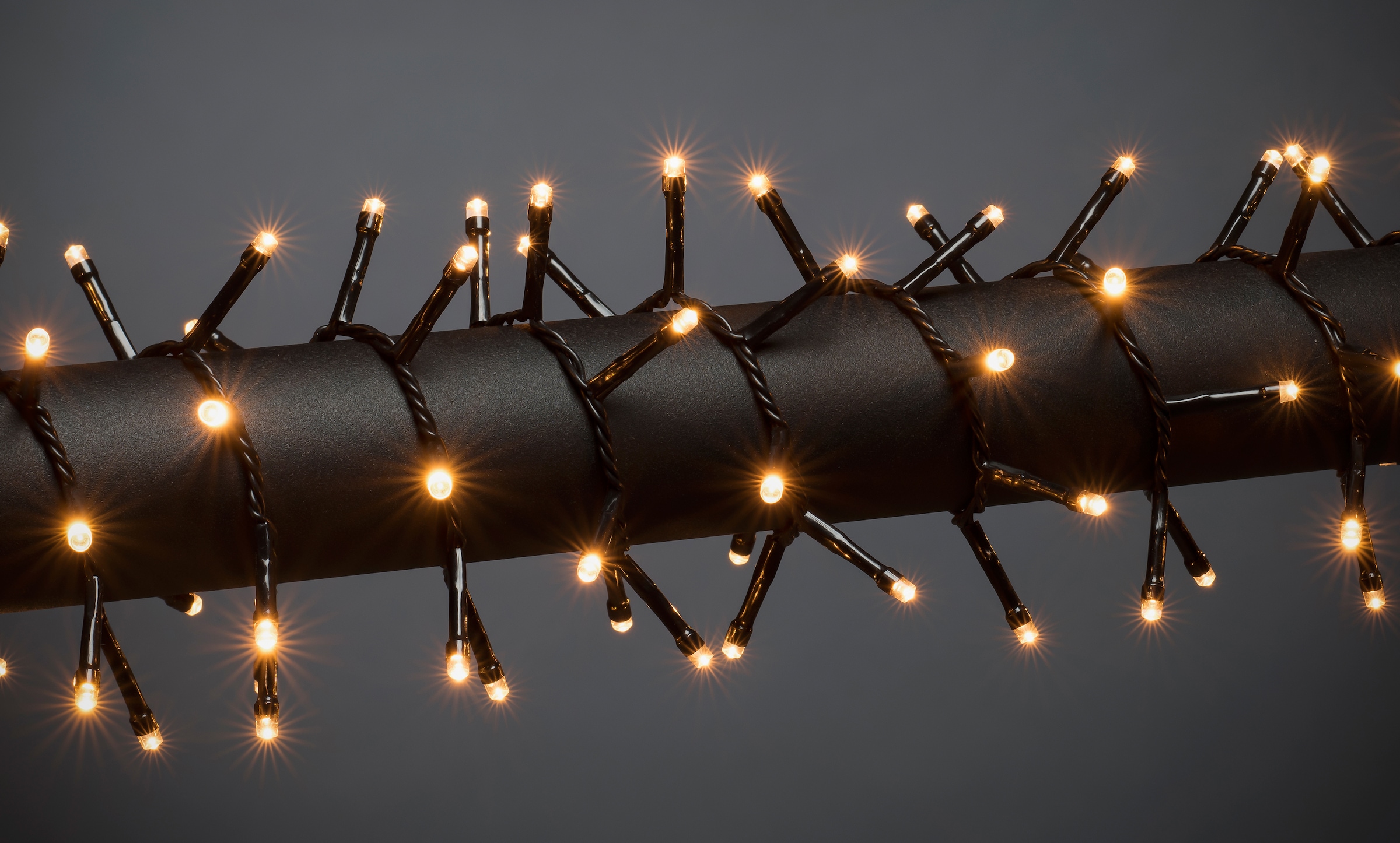 KONSTSMIDE LED-Lichterkette »Büschellichterkette Cluster, Weihnachtsdeko«, mit 200 bernsteinfarbenen Dioden