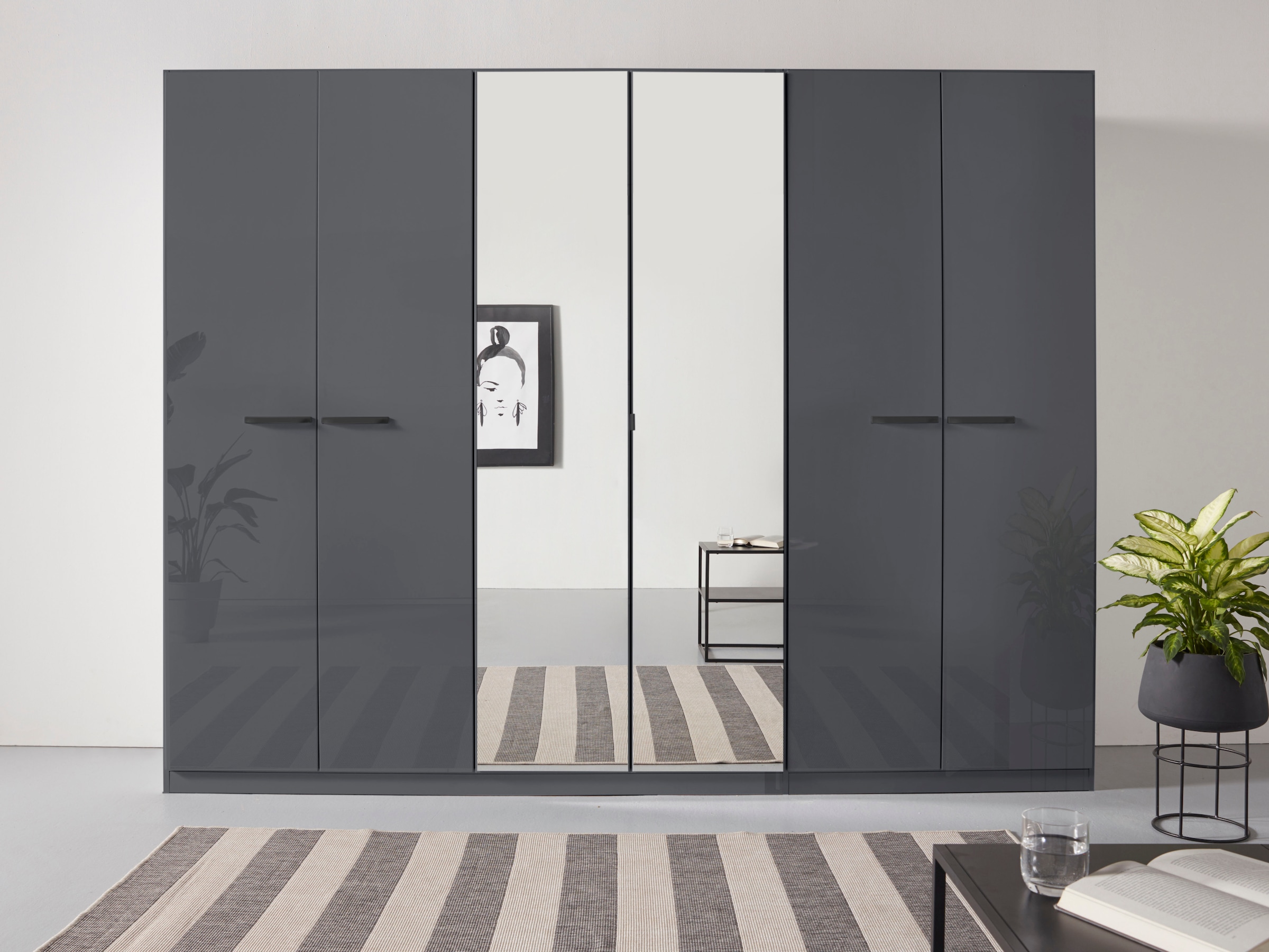 rauch Drehtürenschrank »Kleiderschrank Schrank Garderobe TOPSELLER OTELI inkl. Inneneinteilung«, mit 3 Innenschubladen extra Böden optional mit Spiegel MADE IN GERMANY