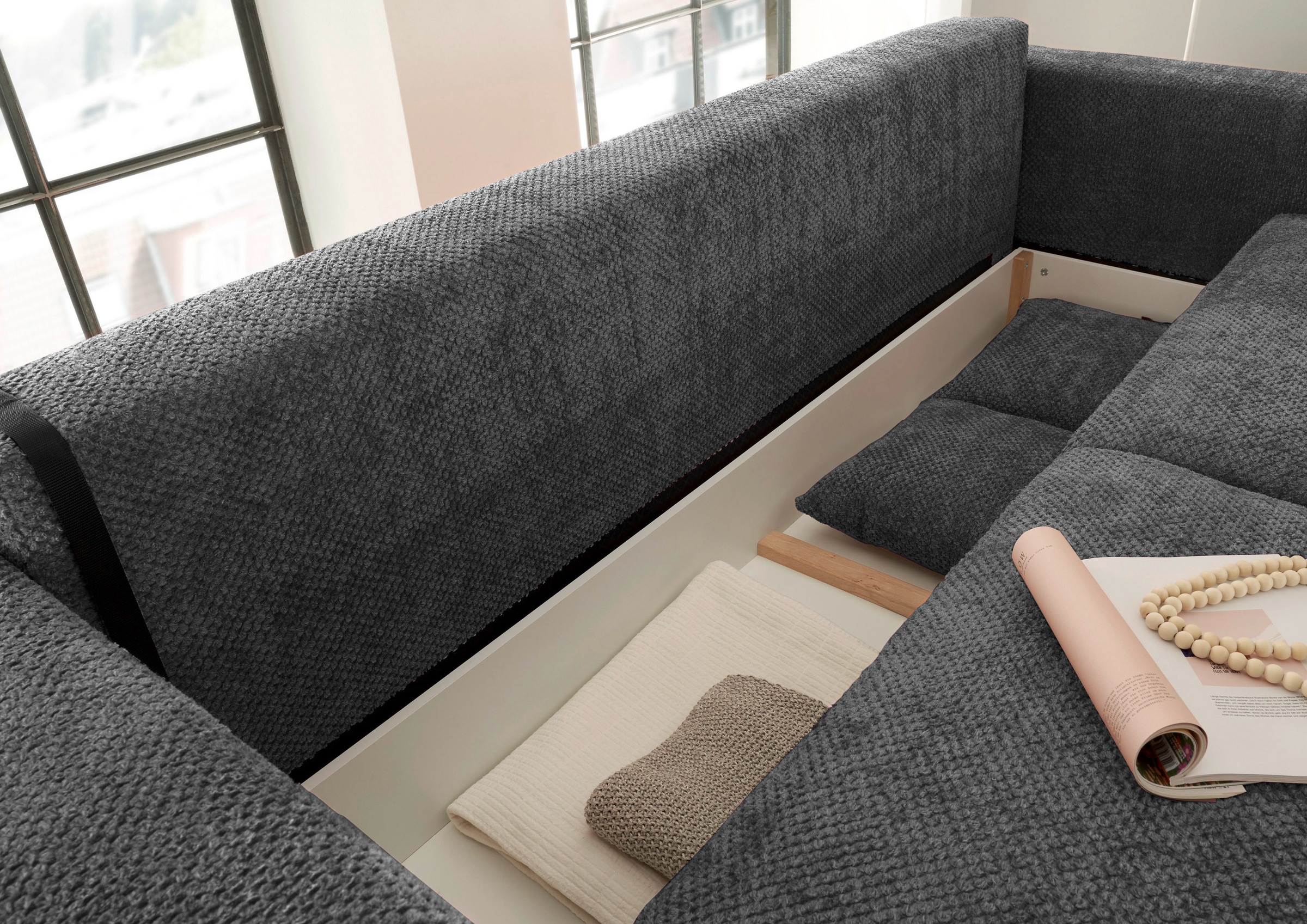 ED EXCITING DESIGN Schlafsofa »Bullet«, mit Bettkasten & 2 Zierkissen