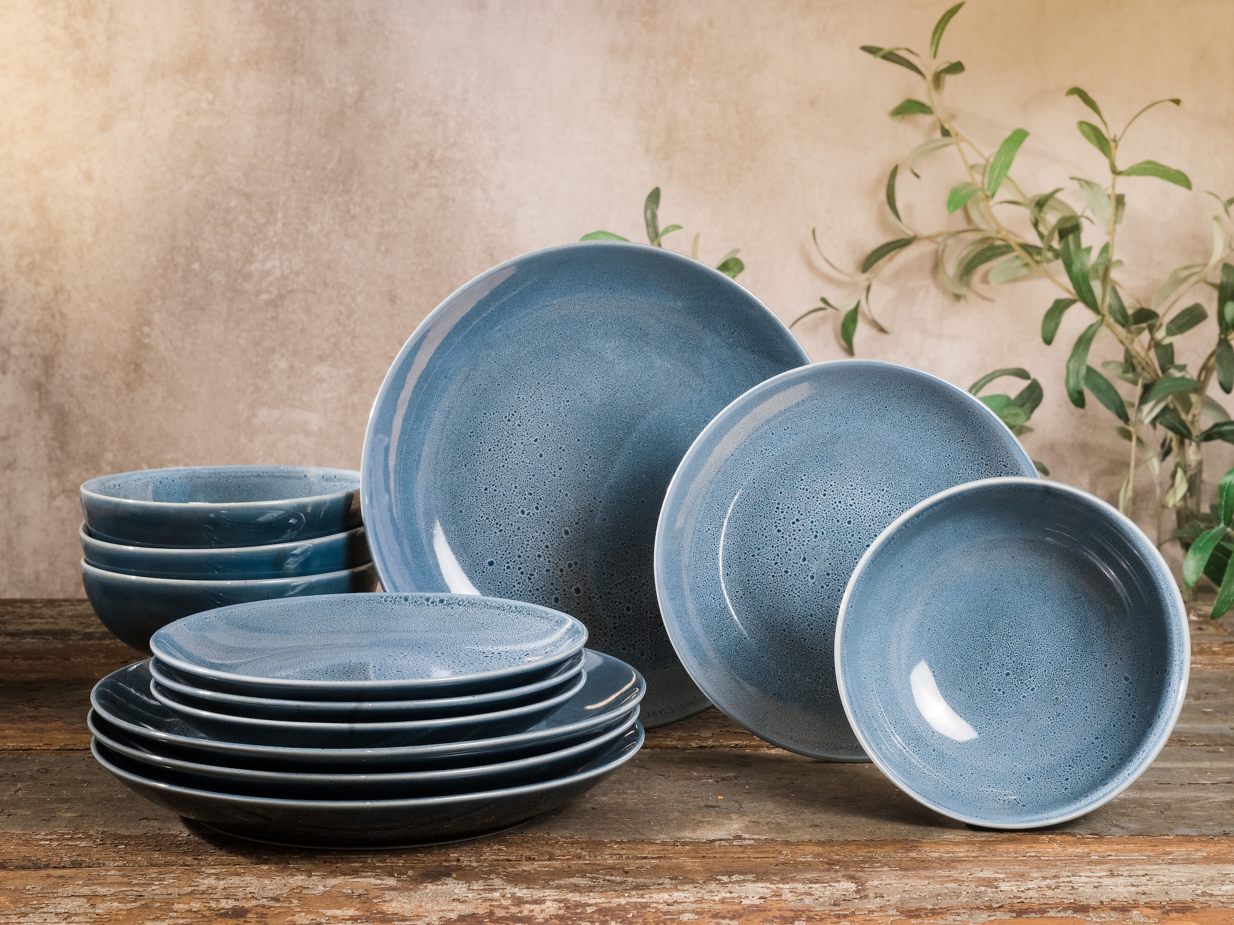 CreaTable Tafelservice »Geschirr-Set Reactive Nostalgic«, (Set, 12 tlg., Teller Set für 4 Personen), Service, jedes Stück ist ein Unikat, 12 Teile, für 4 Personen