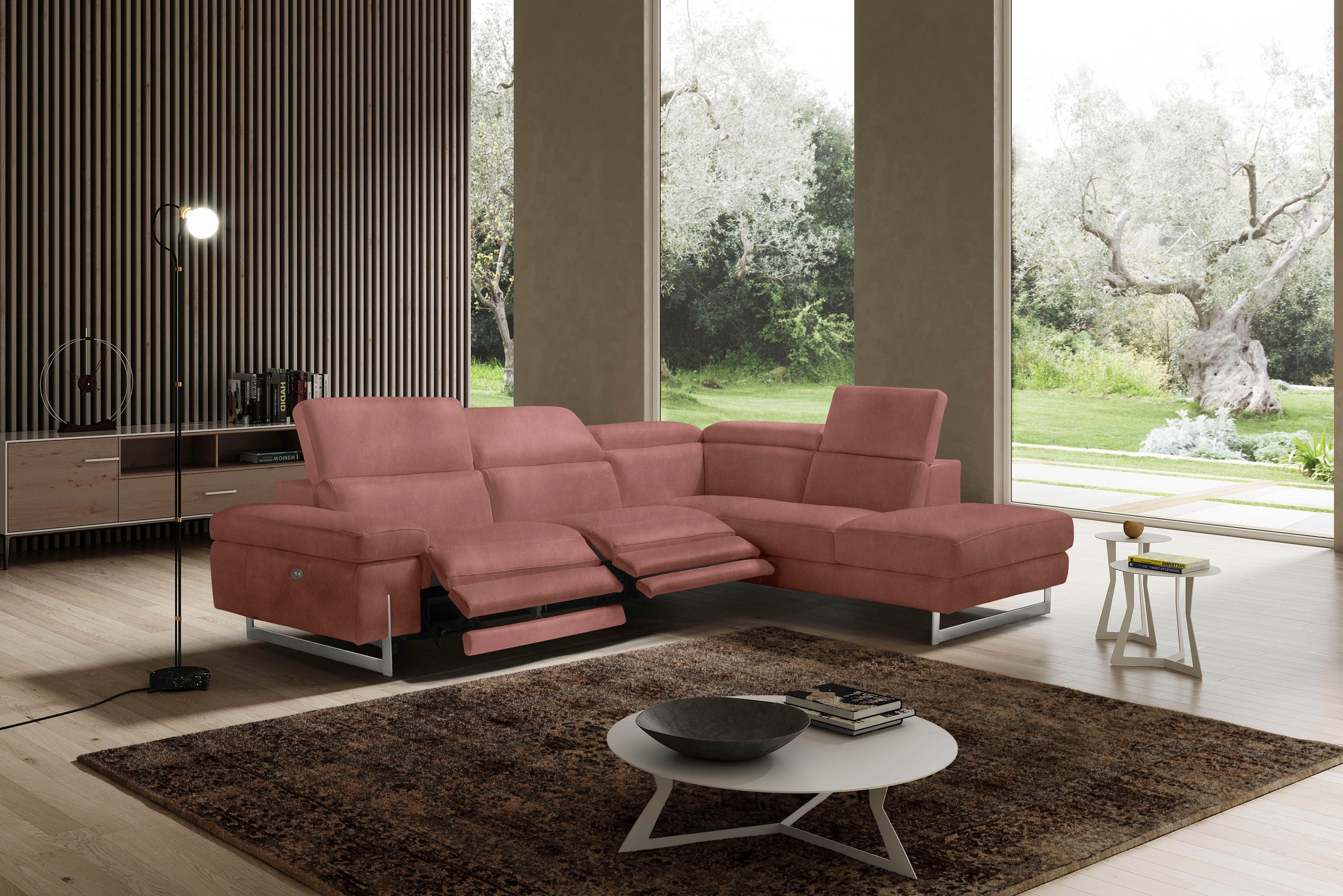 Egoitaliano Ecksofa »Candice, elegant, edel und bequem, erstklassiger Sitzkomfort, L-Form«, inkl. 2 elektrischer Relaxfunktionen, Bedienung über Taste an Armlehne