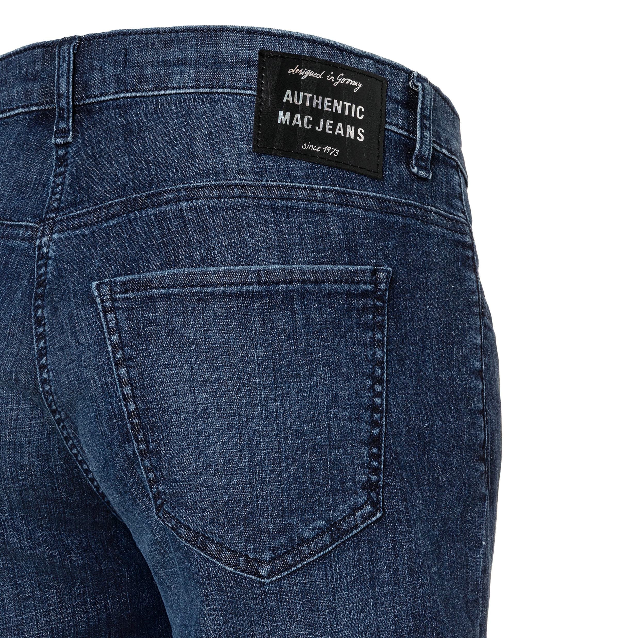 MAC Bermudas  aus sehr leichter, sommerlicher Qualität mit softem Griff