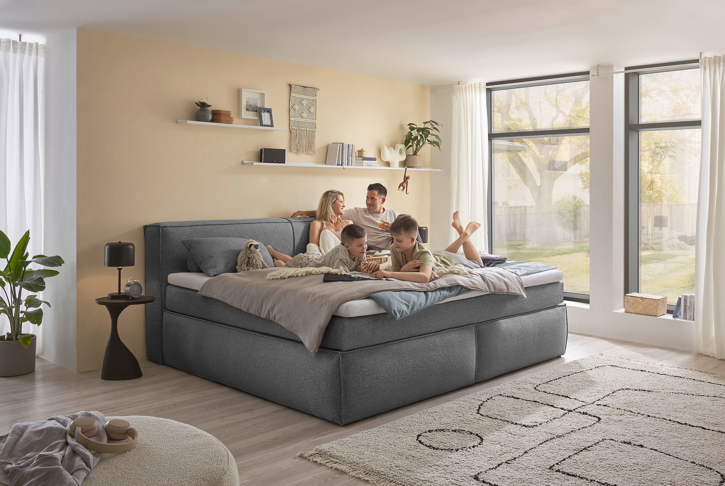ED EXCITING DESIGN Boxspringbett »Sandon, Familienbett erhältlich in der Größe 240x200cm« in verschiedenen Farben erhältlich