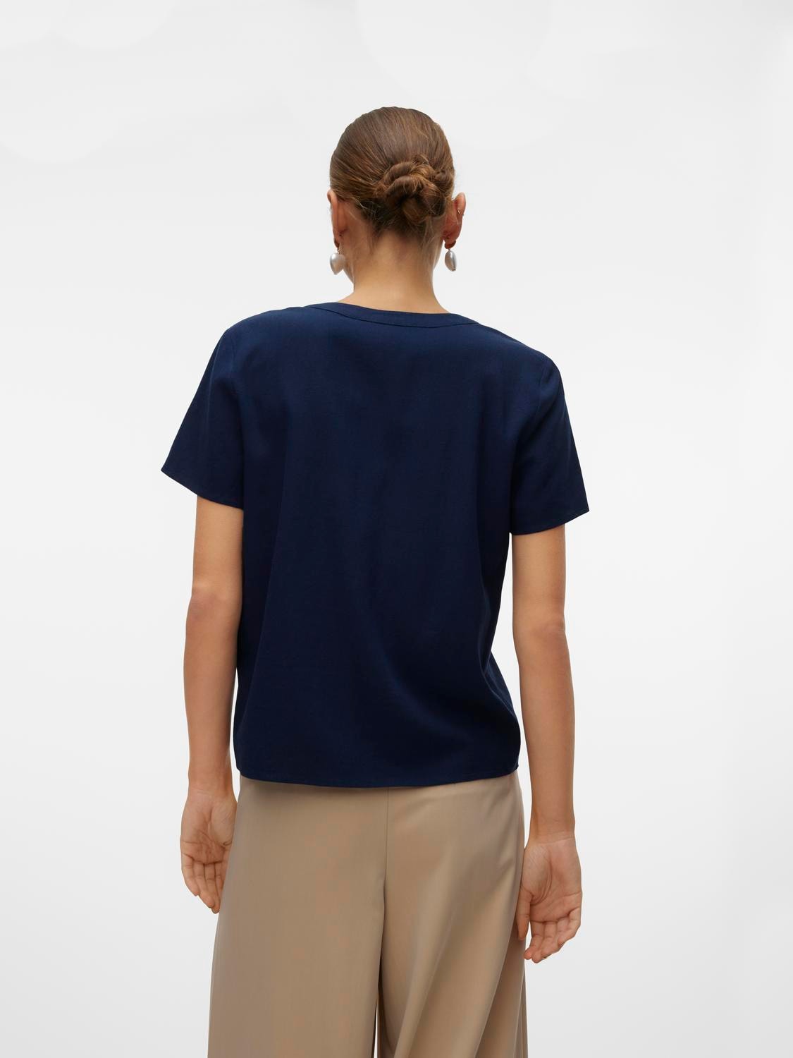 Vero Moda Blusenshirt »VMMYMILO SS V-NECK TOP WVN GA«, mit Leinen