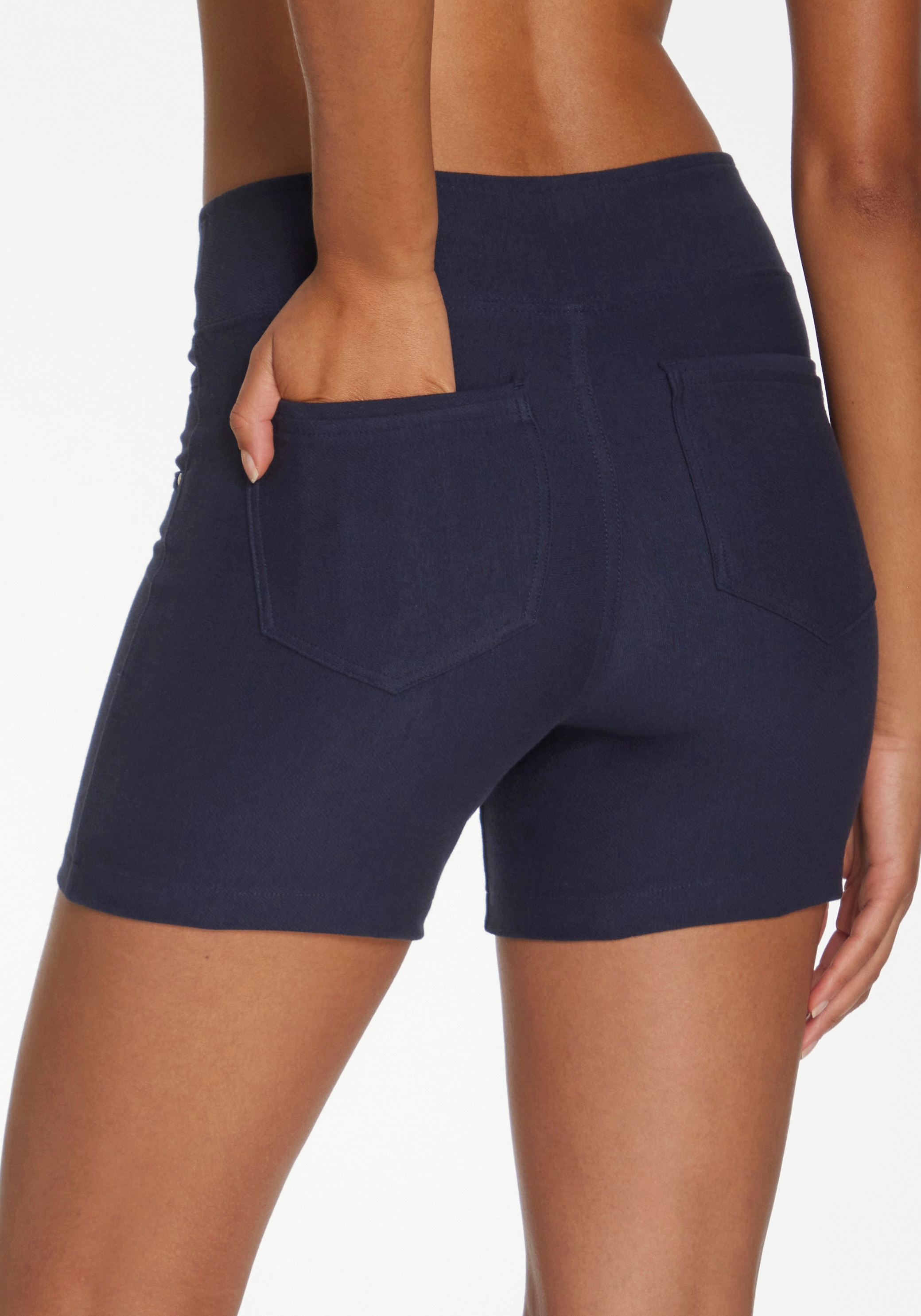 H.I.S Shorts, im Schlupfhosen Style
