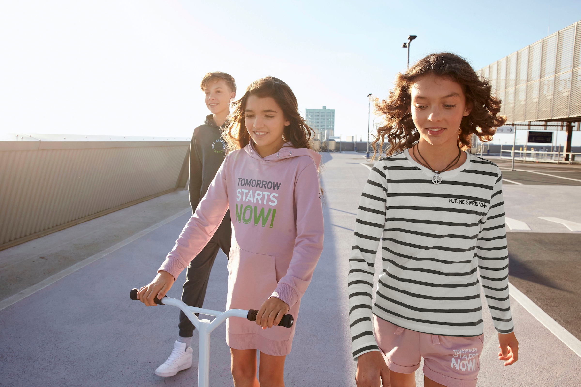 KIDSWORLD Langarmshirt »Future starts now!«, langärmlig, Basic-Passform