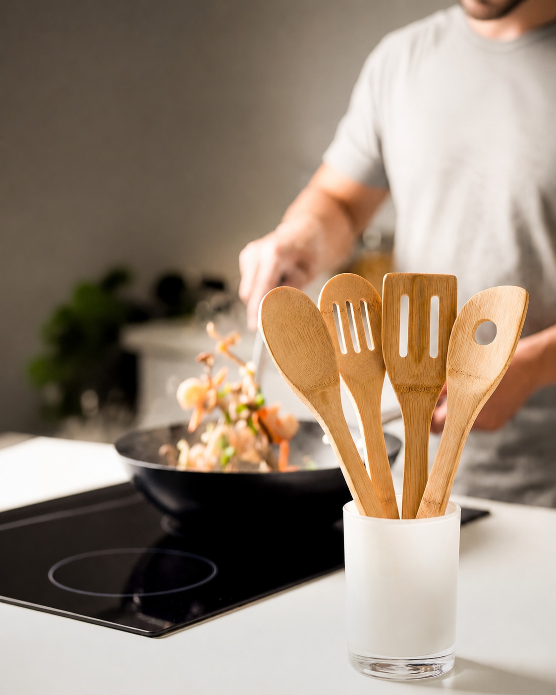Cosy & Trendy Wok »Fusion Pro Wokpfanne Ø 30 cm« Karbon-Stahl Set, 5 tlg. Keramikbeschichtung und Bambusspateln, für alle Herdarten