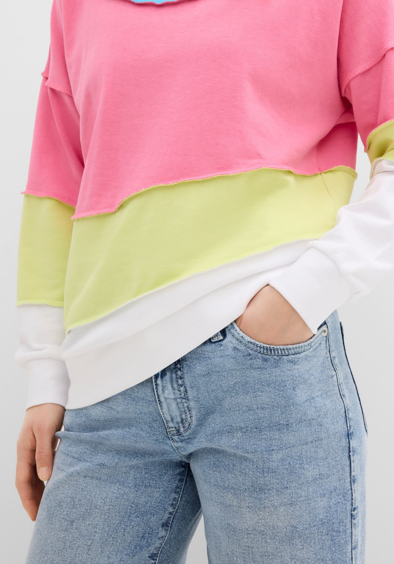 bonprix Sweatshirt , Oversize-Passform, Langarm, aus Baumwolle und Polyester

