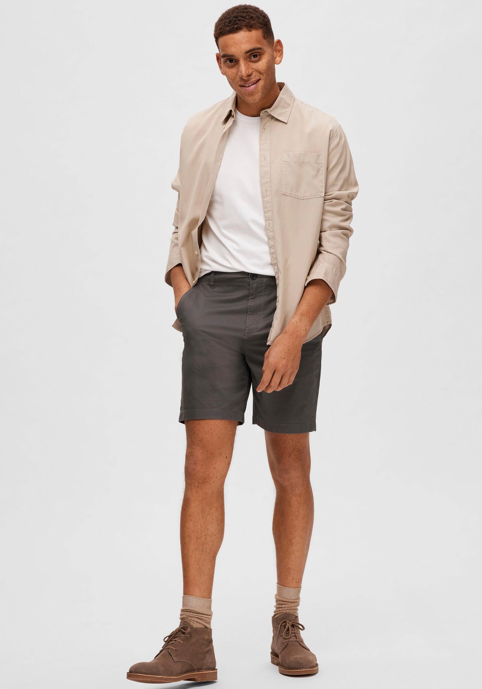 4. Bild von SELECTED HOMME Chinoshorts »SLHCOMFORT-HOMME FLEX SHORTS W NOOS«, unifarben