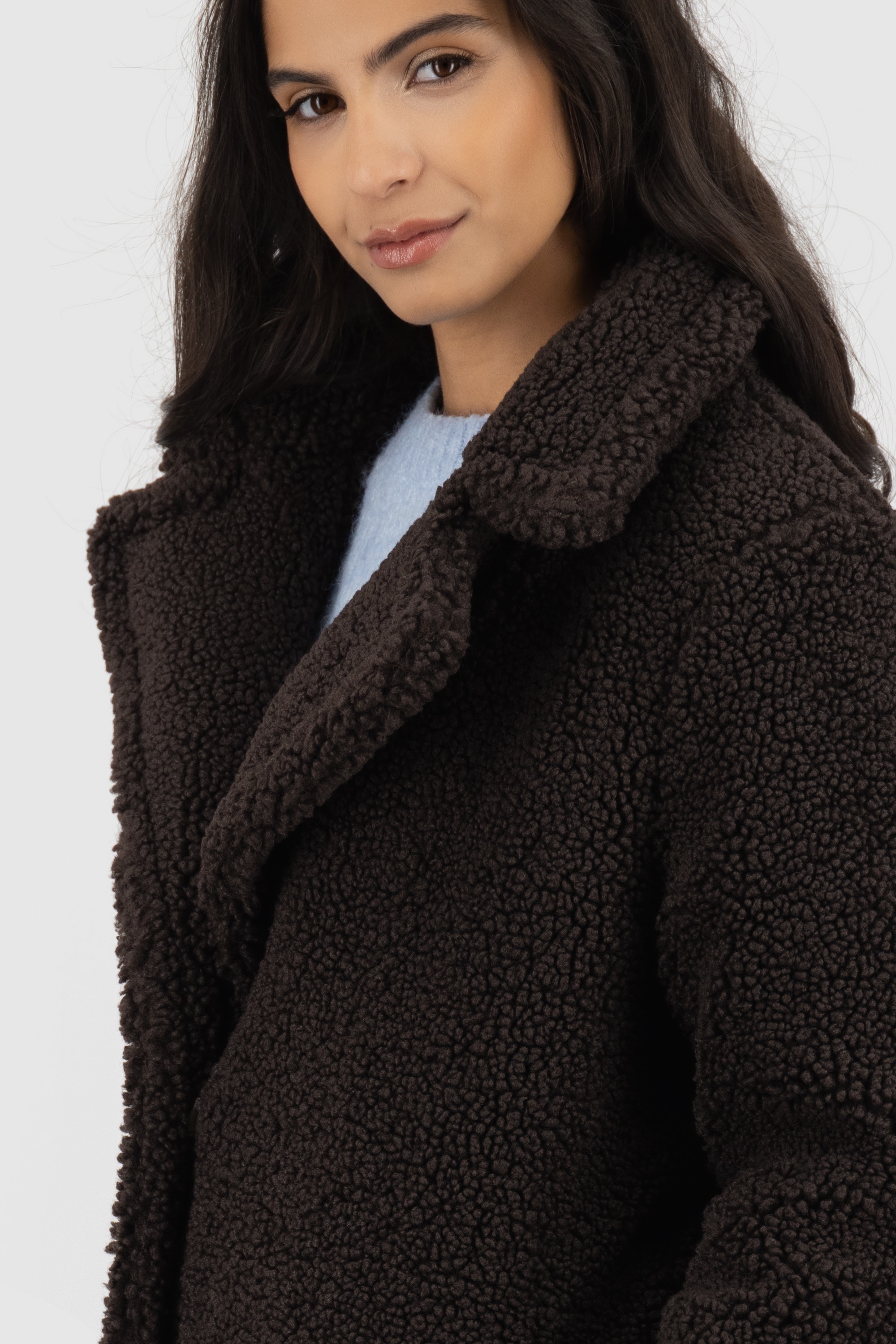 Alife & Kickin Winterjacke »Damen HariAK A«, Kuscheliger langer Teddy Wintermantel in lässiger Schnittform
