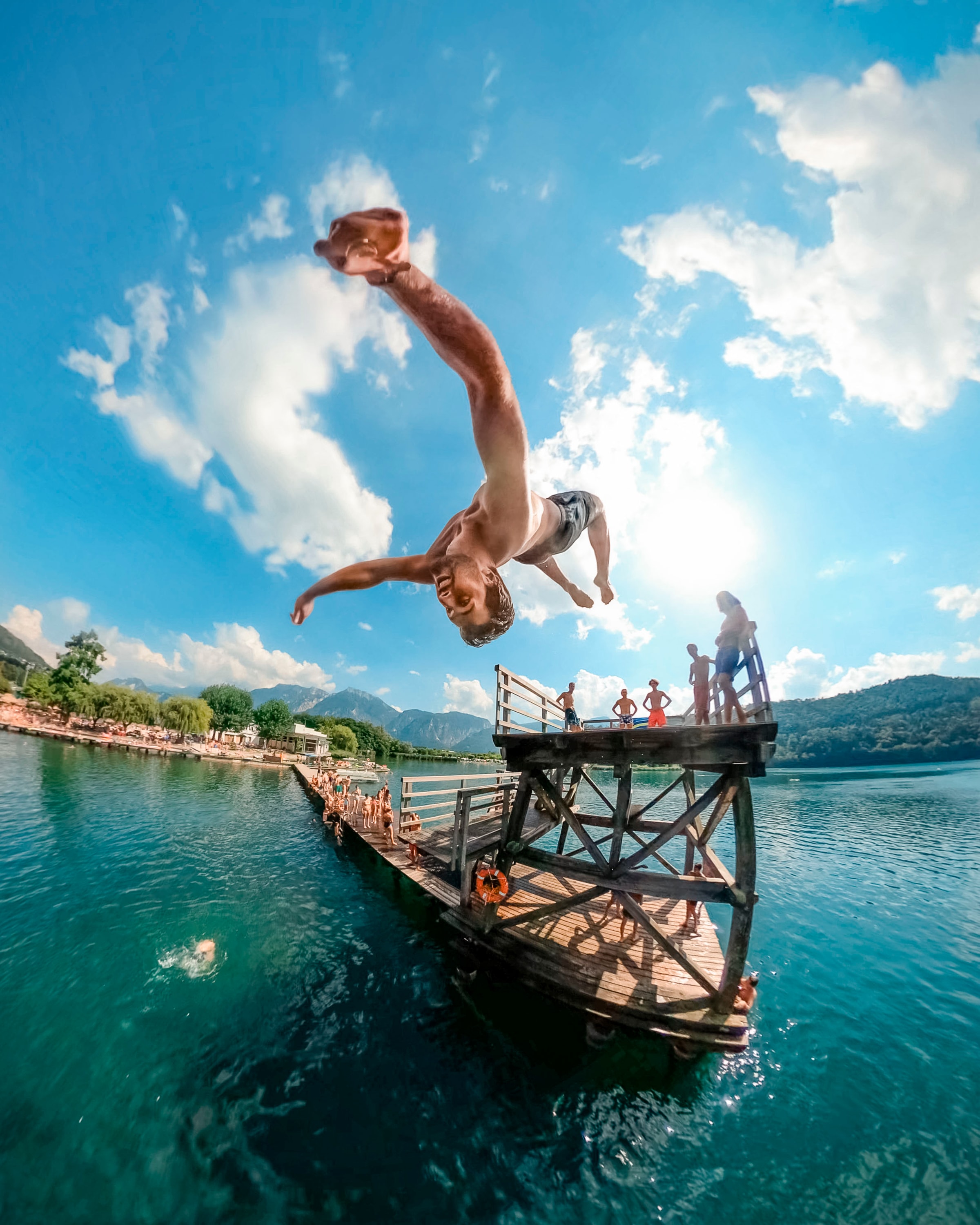 GoPro Action Cam »MAX + Verlängerungsstange (1,2 m)«, 5,6K, Bluetooth-WLAN (Wi-Fi)