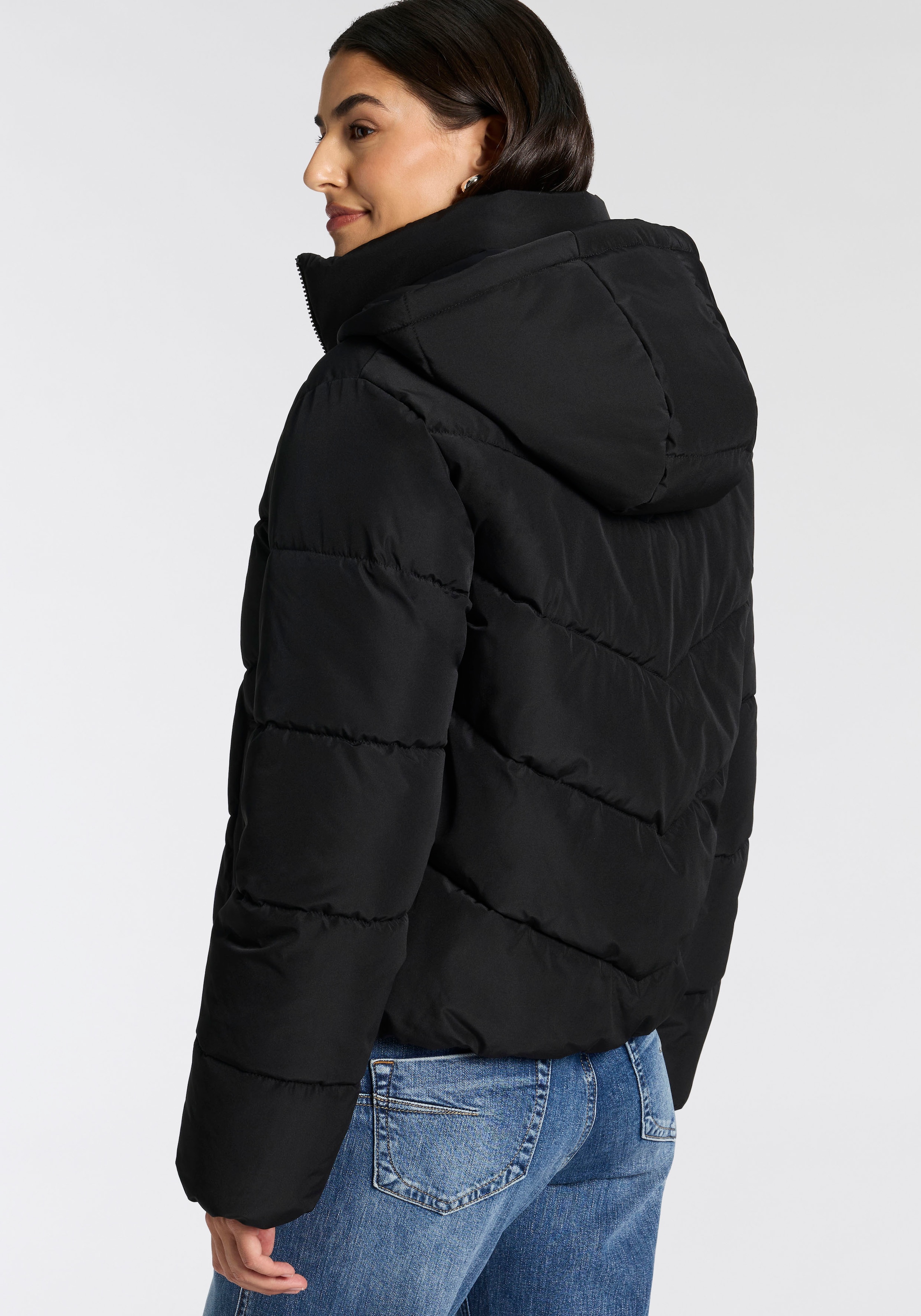 ONLY Steppjacke »ONLCLARISA PUFFER HOOD JACKET CS OTW« mit Kapuze Kunstfaser, Steppware, Kapuze, elastische Bündchen