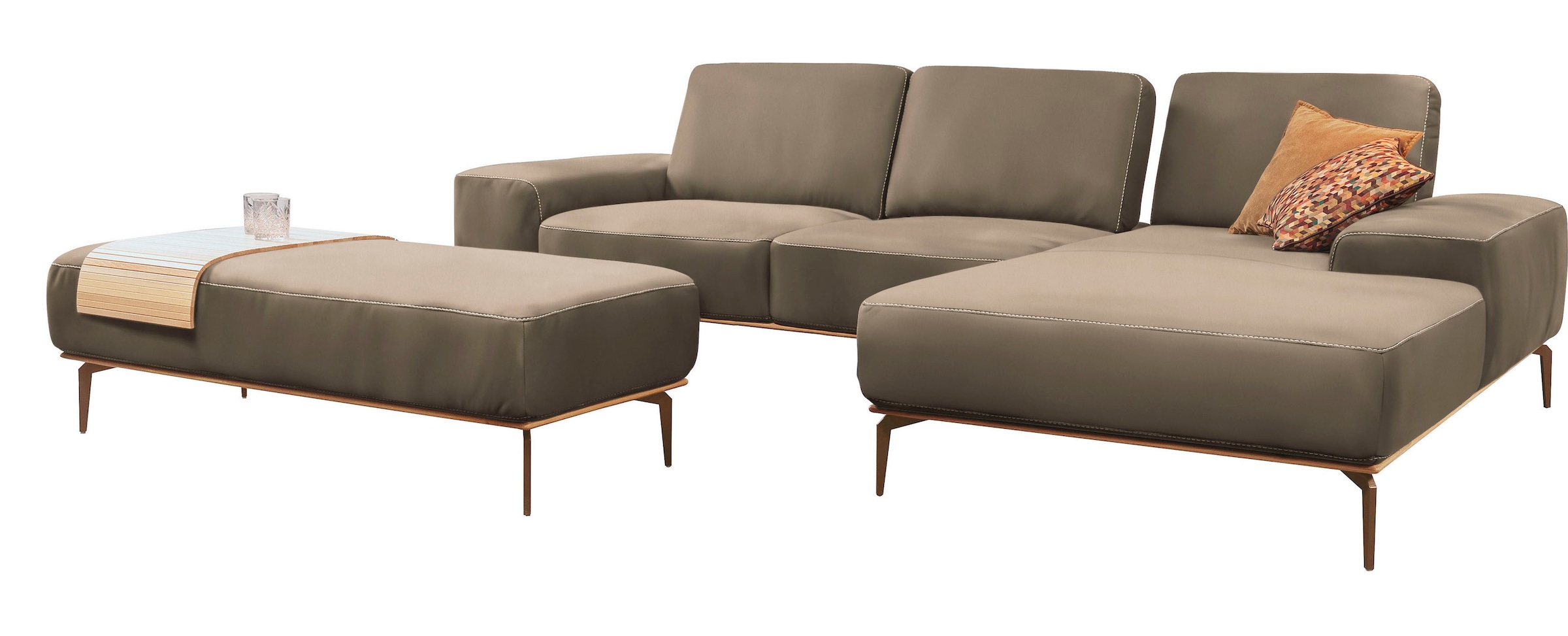 W.SCHILLIG Ecksofa »run, Designsofa mit tollem Sitzkomfort, bequem, L-Form«, mit Holzsockel, Füße in Bronze pulverbeschichtet, Breite 319 cm