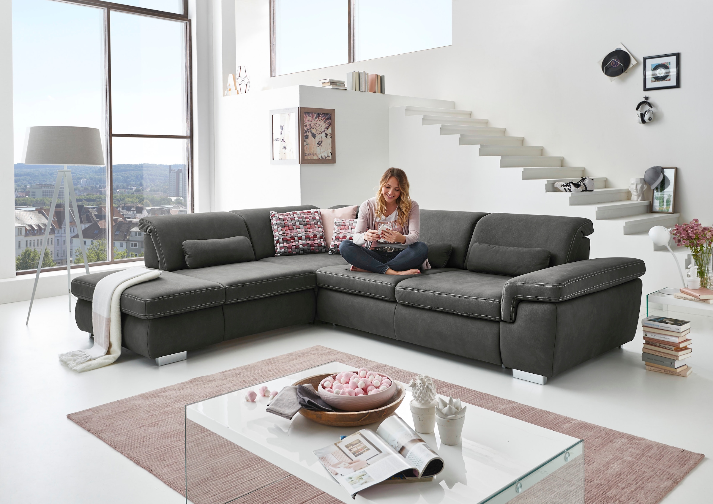 Die PlanBar Ecksofa »MP-IN17041 L-Form« Sitztiefenverstellung, optional mit Kopfteilverstellung & Bettfunktion