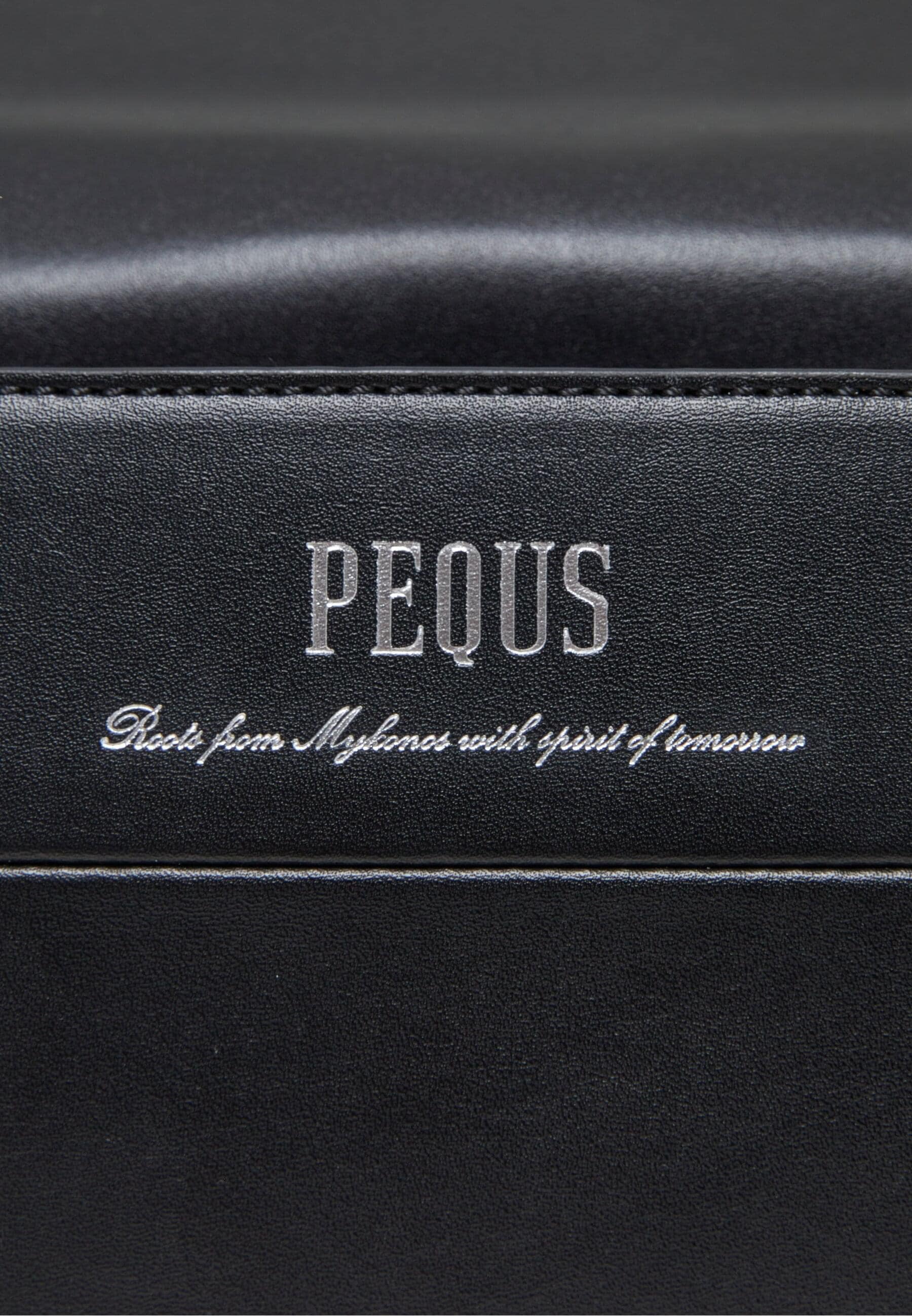 PEQUS Beuteltasche »PEQUS PEQUS Leíos Mini Handbag«