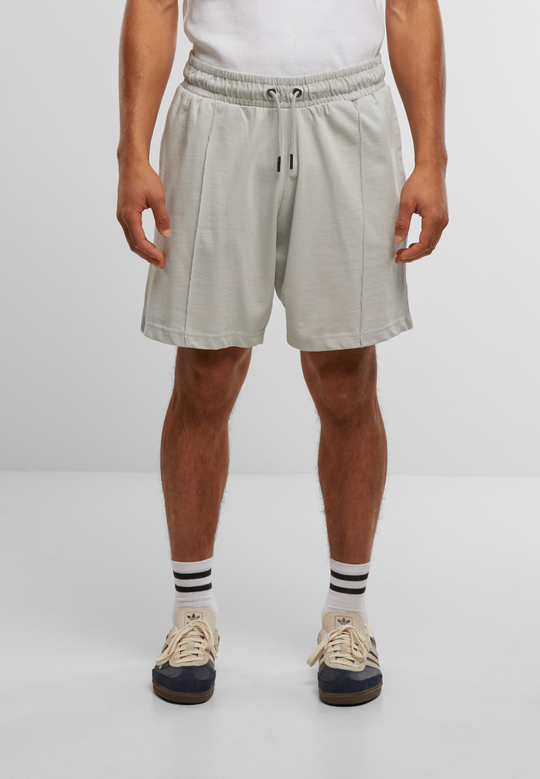 URBAN CLASSICS Sweatshorts »Urban Classics Heavy Jersey Pintuck Track Shorts«
