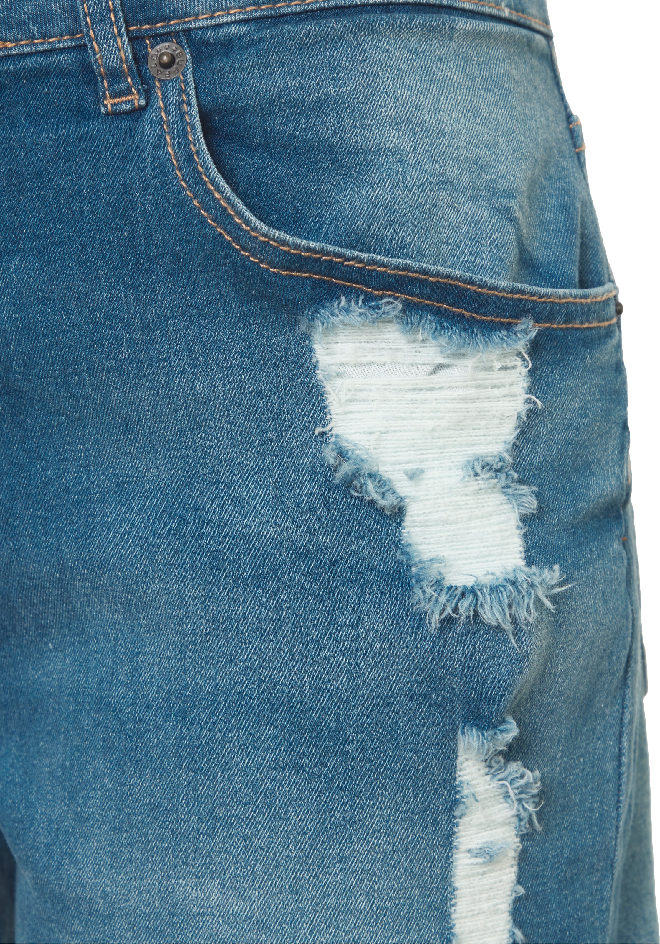 Buffalo Jeansbermudas »aus bequemer Baumwollqualität« mit Destroyed-Effekten, Shorts zum Krempeln, kurze Hose, Sommerhose