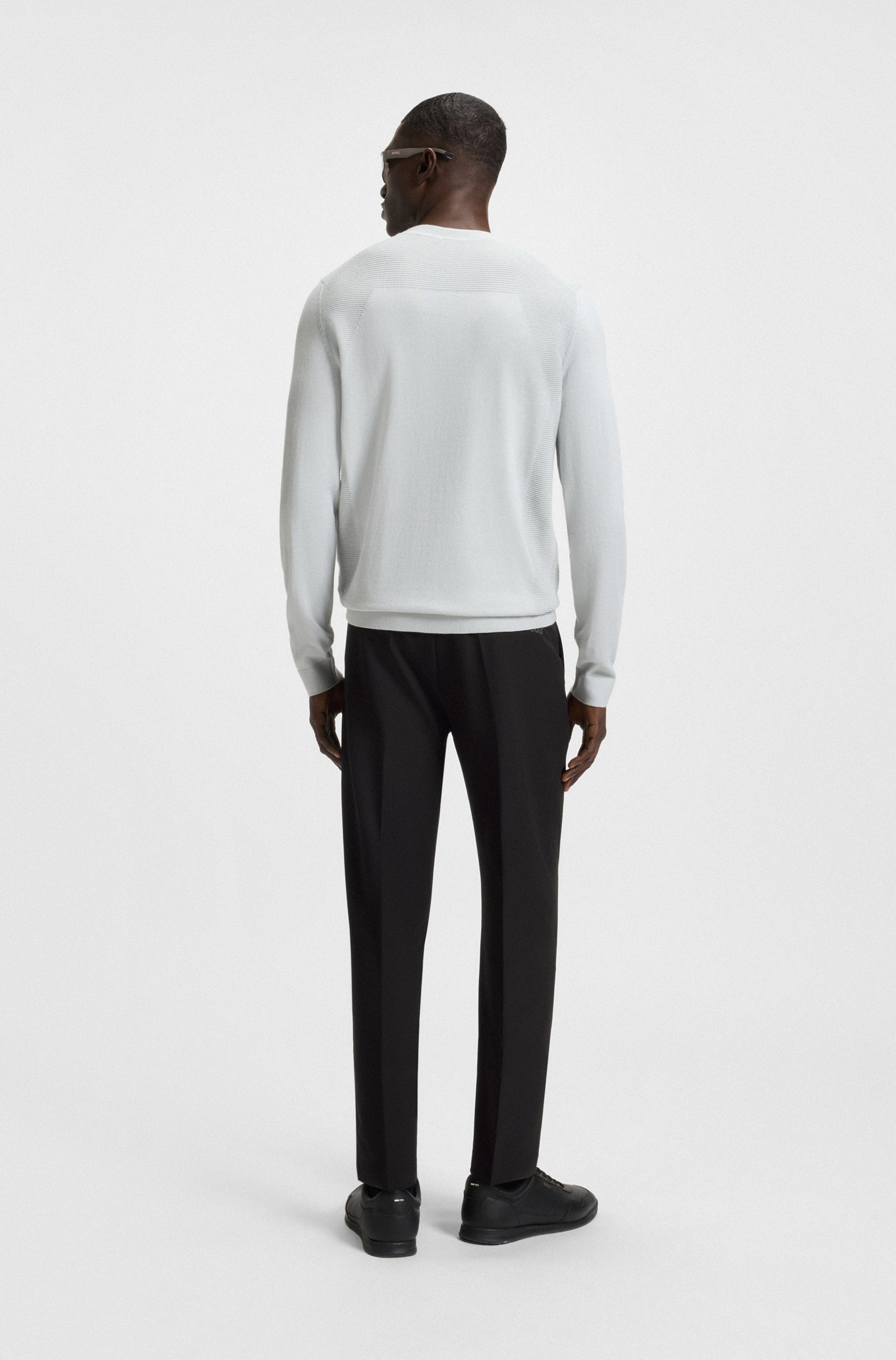 BOSS GREEN Webhose »T Convert-Pleat«, mit Zugbund und Markenlabel