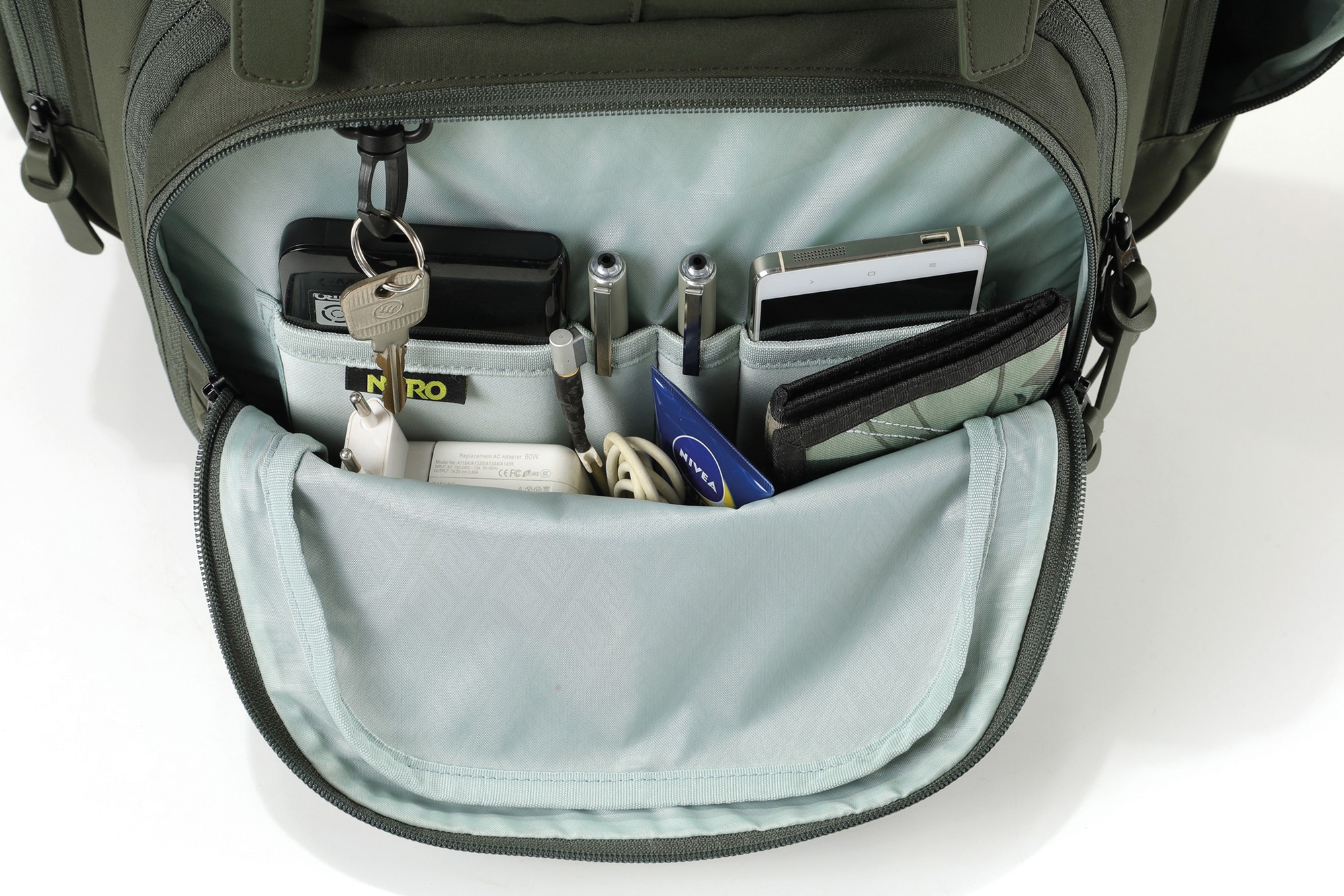 NITRO Laptoprucksack »Weekender«, Reiserucksack mit Laptopfach, Schulrucksack, Wanderrucksack