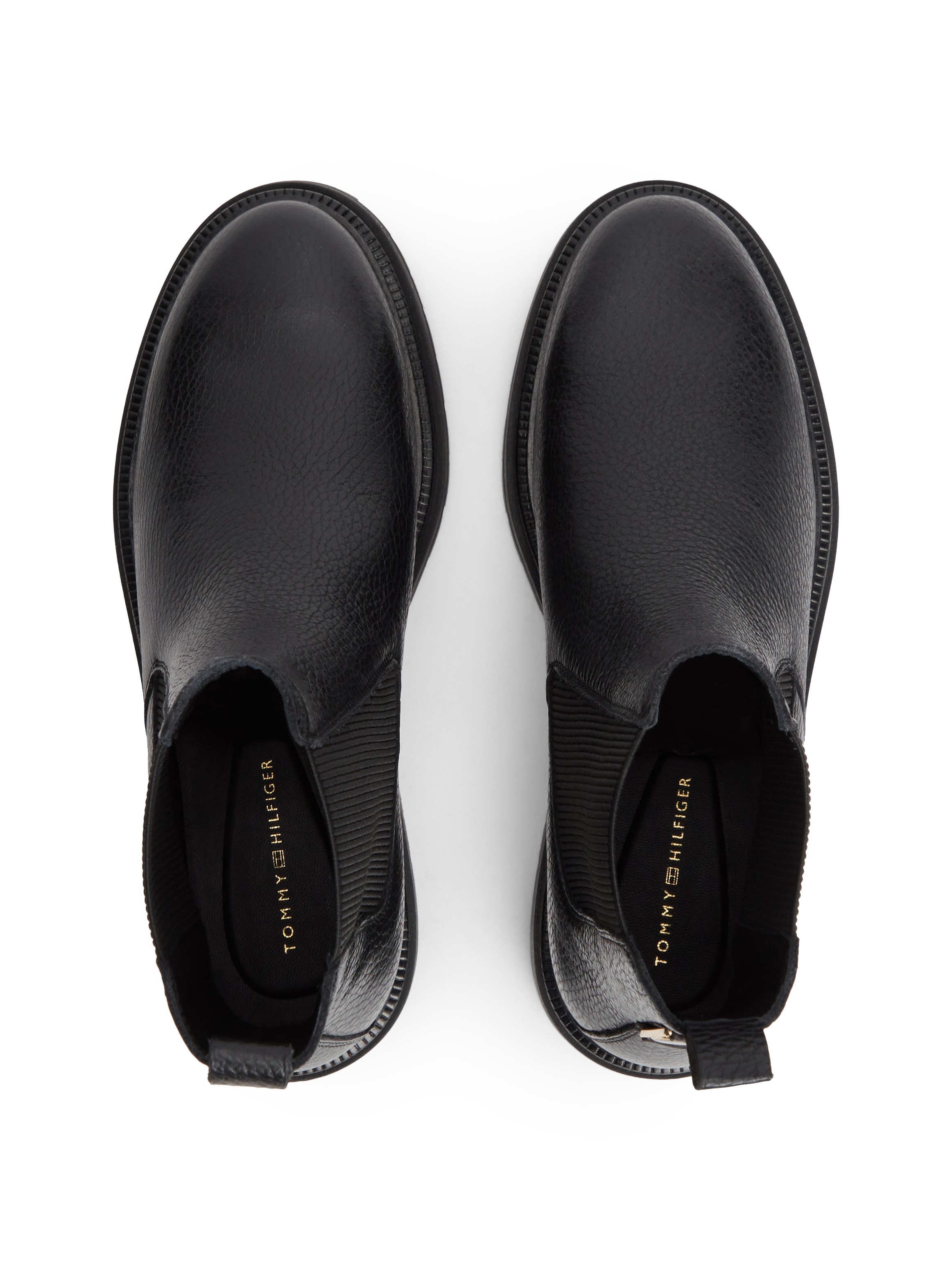 Tommy Hilfiger Chelseaboots »TH EMBOSS GRAIN LEATHER CHELSEA«  Blockabsatz, Stiefelette mit beidseitigem Stretcheinsatz