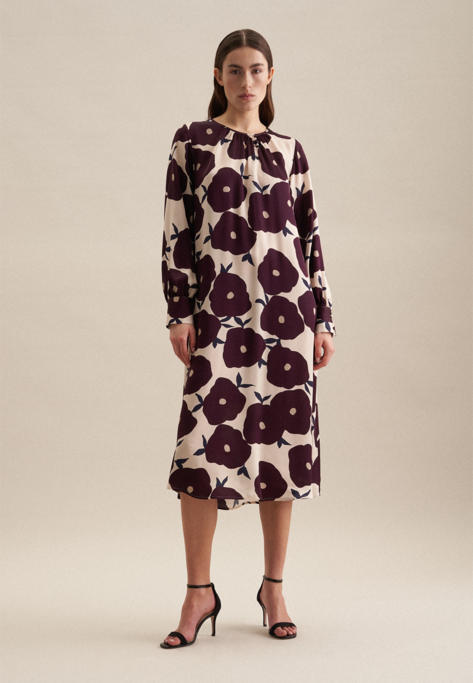 seidensticker Sommerkleid »Schwarze Rose«, Langarm Rundhals Druck