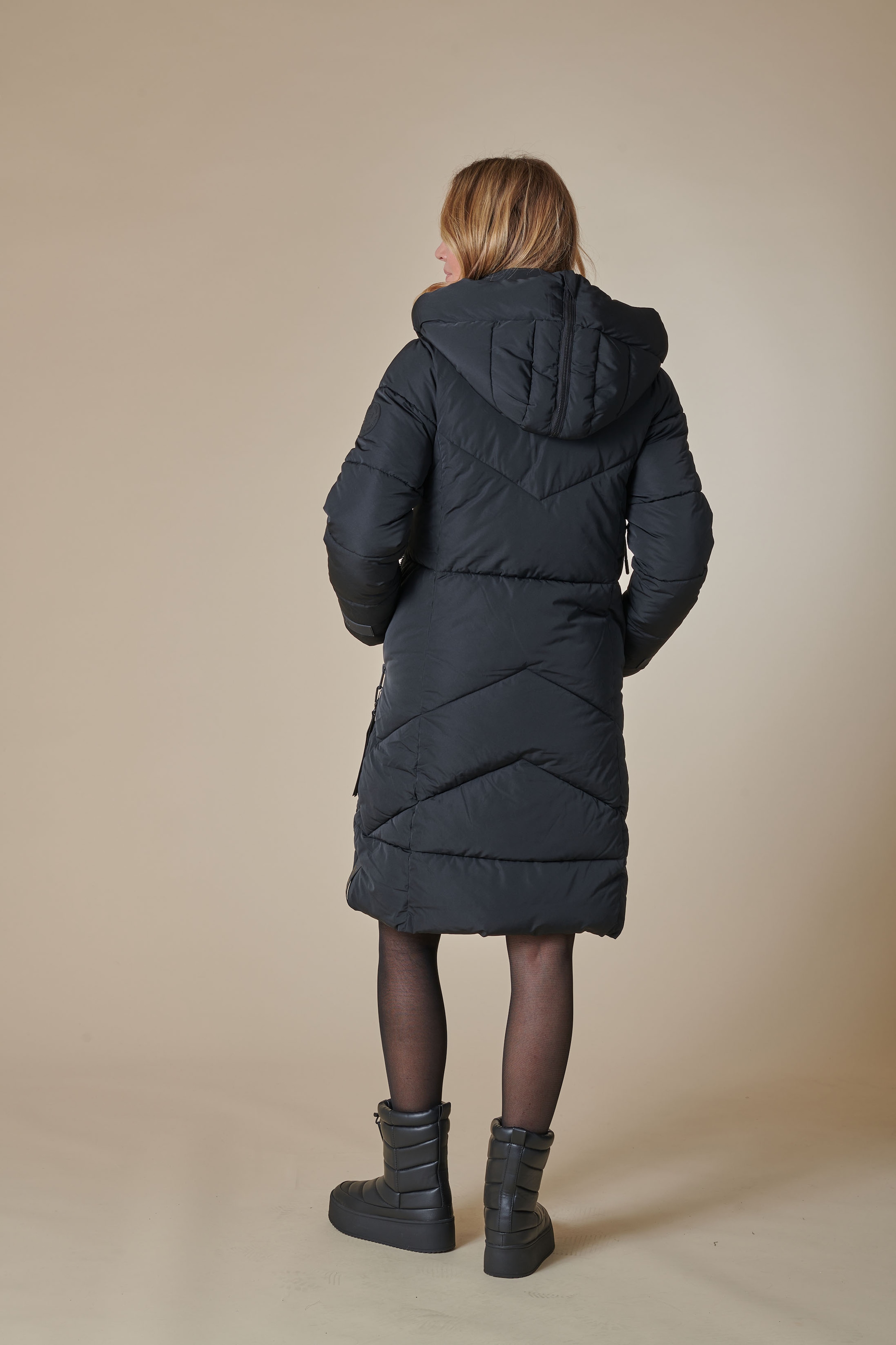 Zhrill Steppjacke »ZHADELITA«, mit Kapuze, mit Kapuze