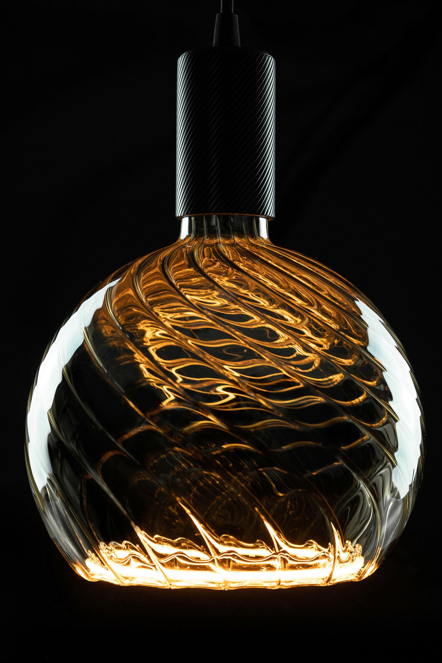 SEGULA LED-Leuchtmittel »LED Floating Globe 200«, E27, 1 St., Extra-Warmweiß, LED Floating Globe 200 E27, CRI >85, dimmbar