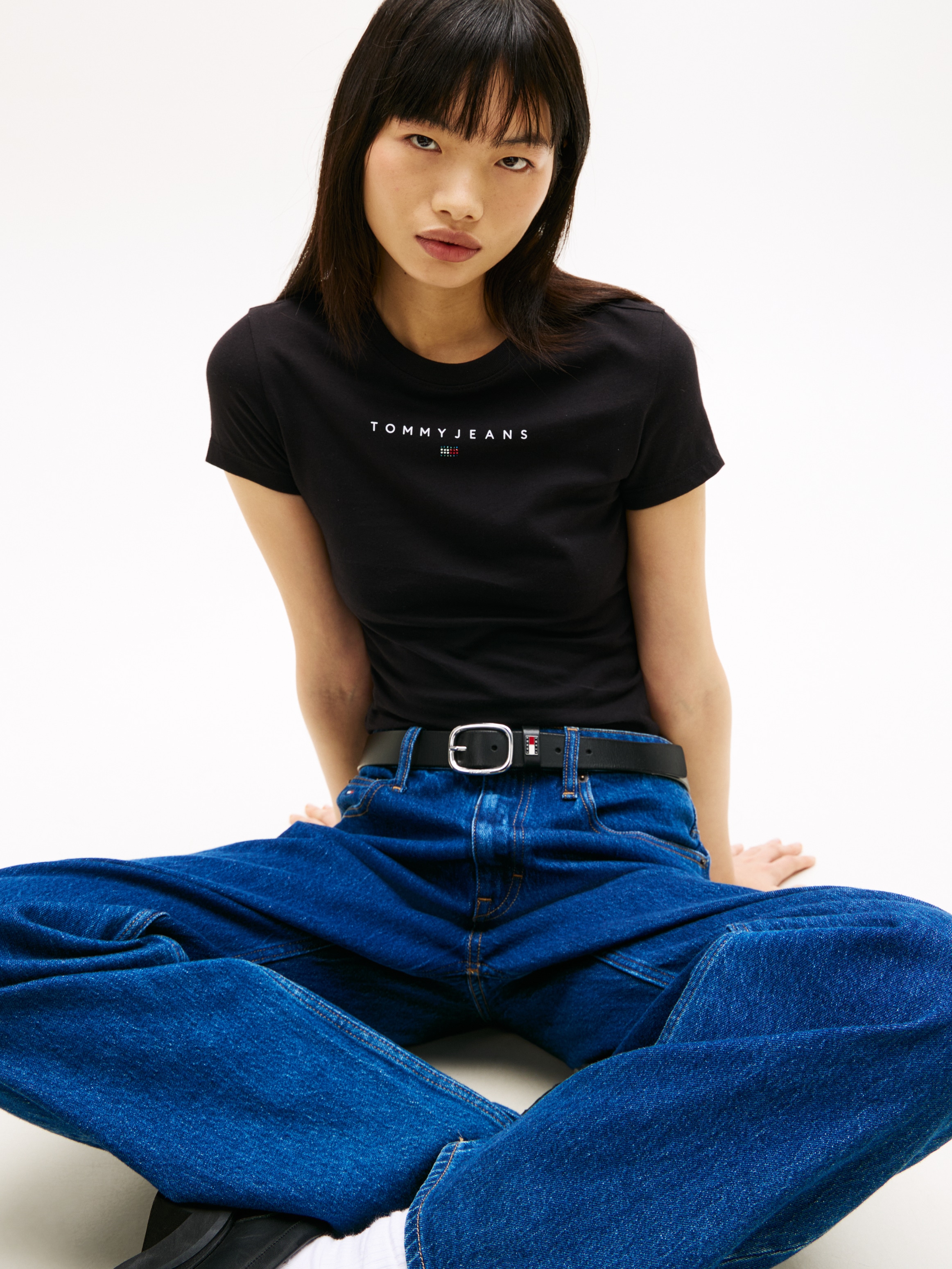 Tommy Jeans Kurzarmshirt »TJW SLIM BLING LINEAR TEE EXT«