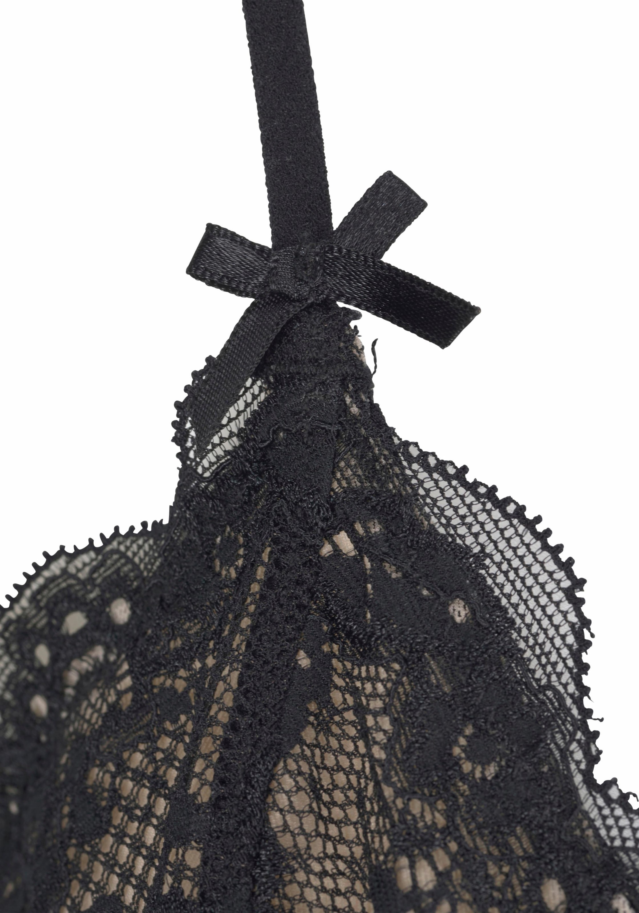 LASCANA Negligé mit unterlegten Cups aus Spitze