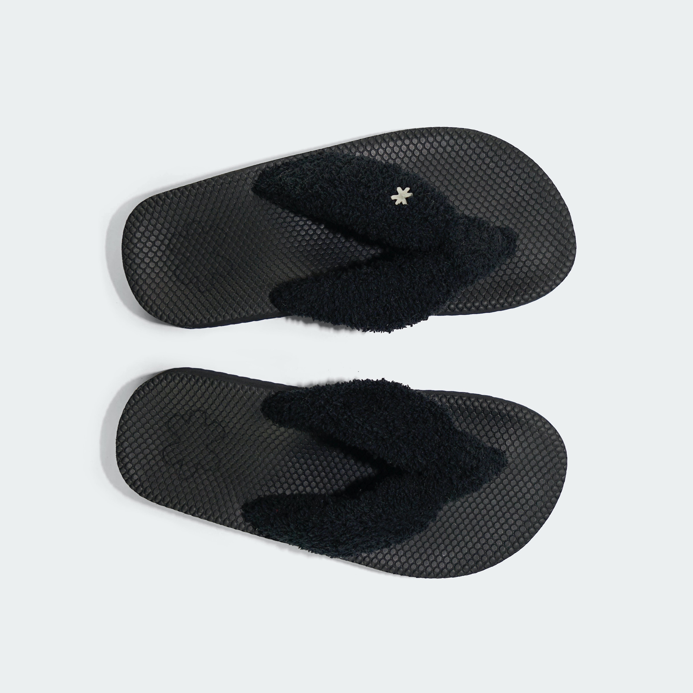 Flip Flop Plüsch Hausschuhe »comfy*spa«, mit leichter Plateausohle