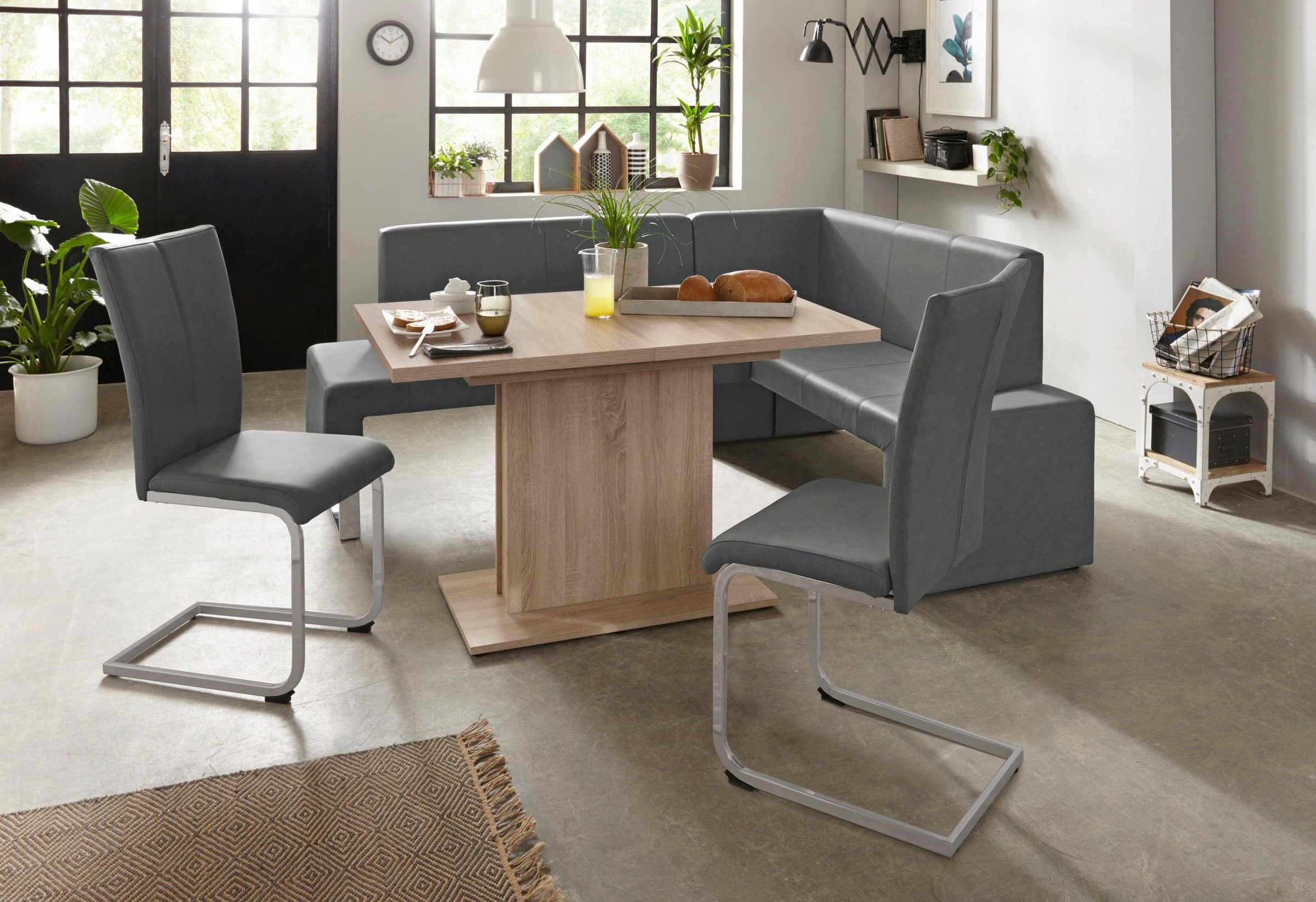 Home affaire Freischwinger »Alex«, (Set), 2 St., Kunstleder LOOK, Stuhl belastbar bis 120 Kg, Gestell im Chrom-Look