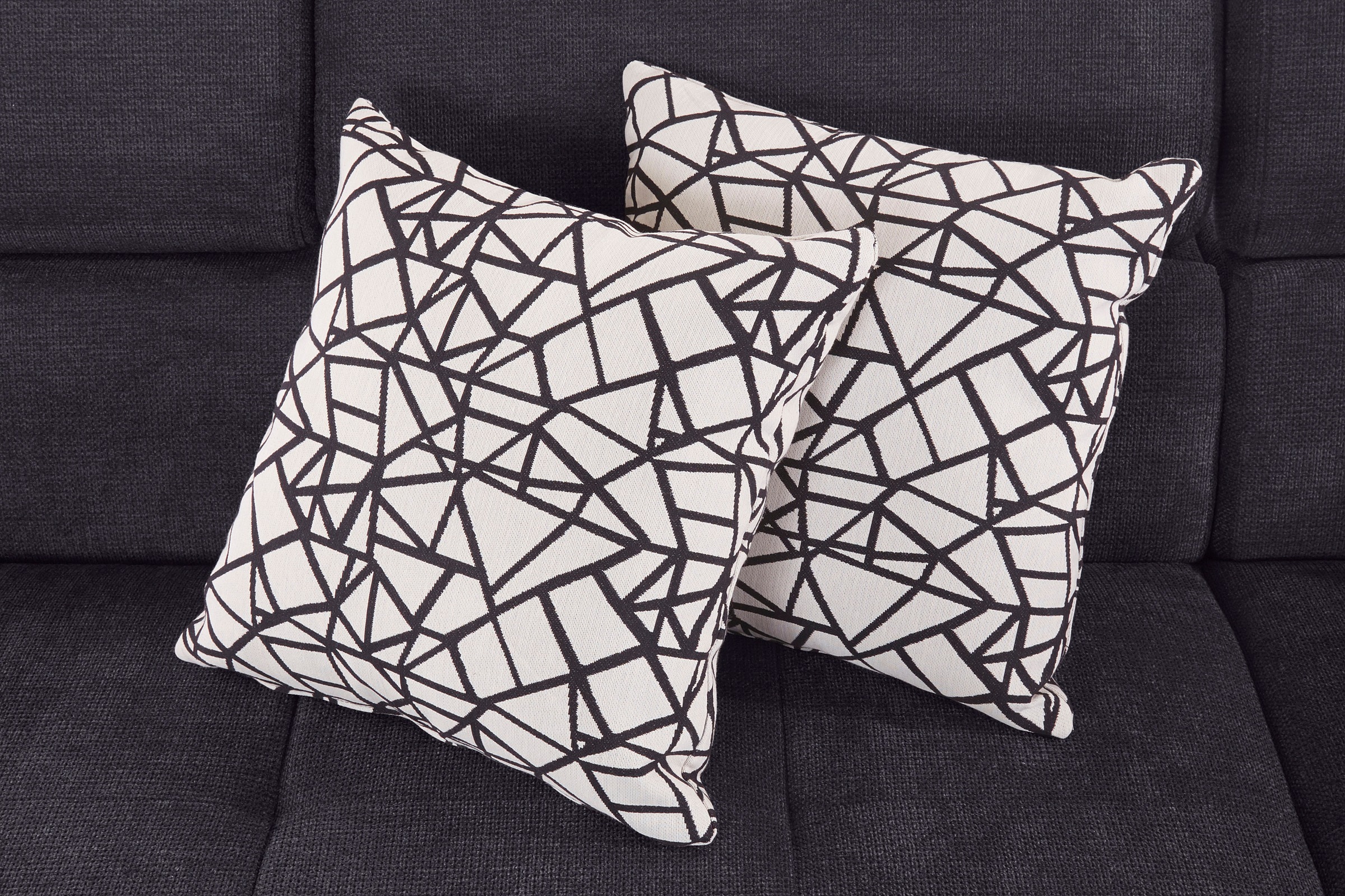 COTTA Ecksofa »Mia L-Form mit 3 Zierkissen«, wahlweise mit Bettfunktion, Bettkasten, Beleuchtung & Wireless-Charger