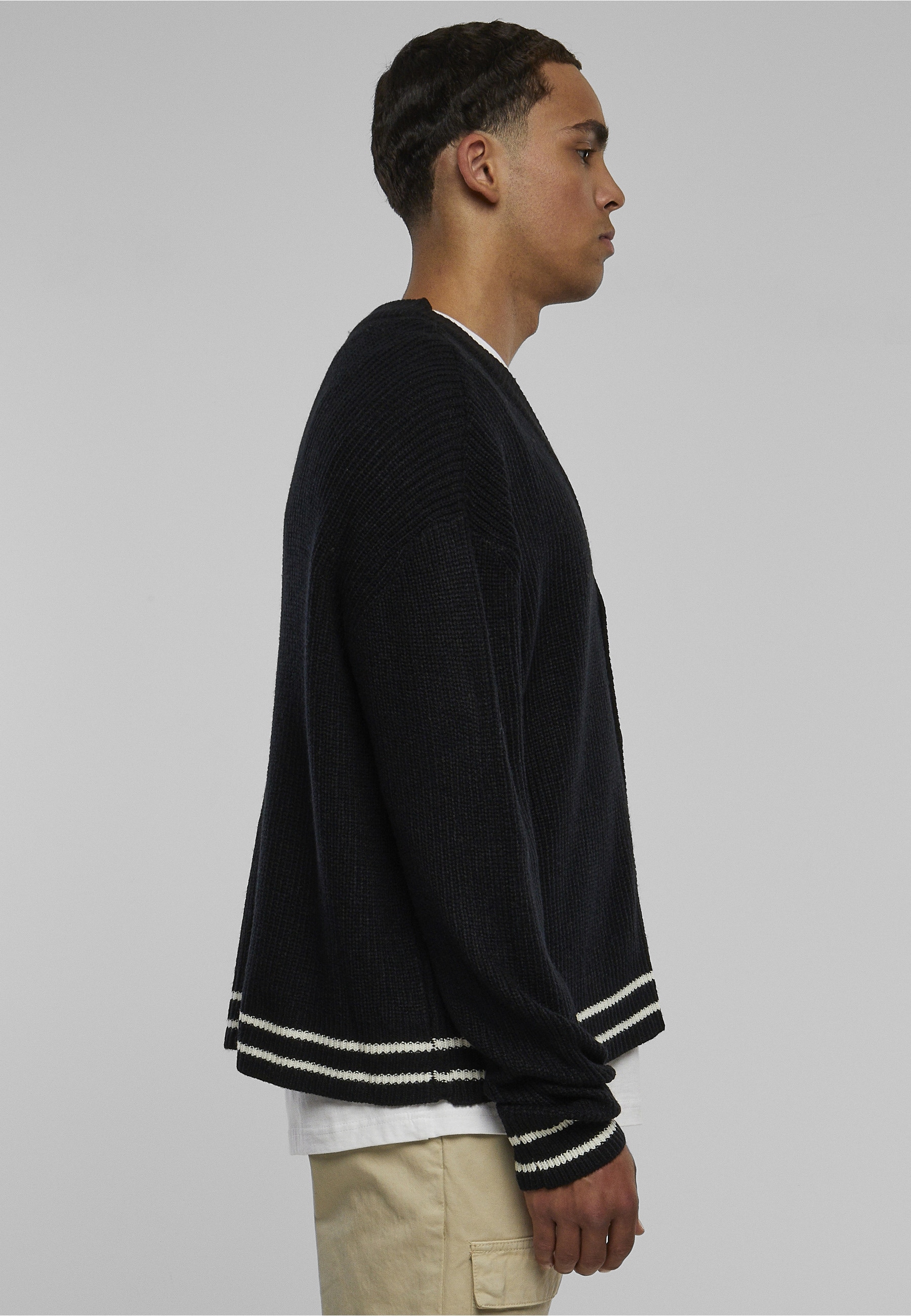 URBAN CLASSICS Strickjacke »Urban Classics Herren Sporty Boxy Cardigan« 1 Stk.