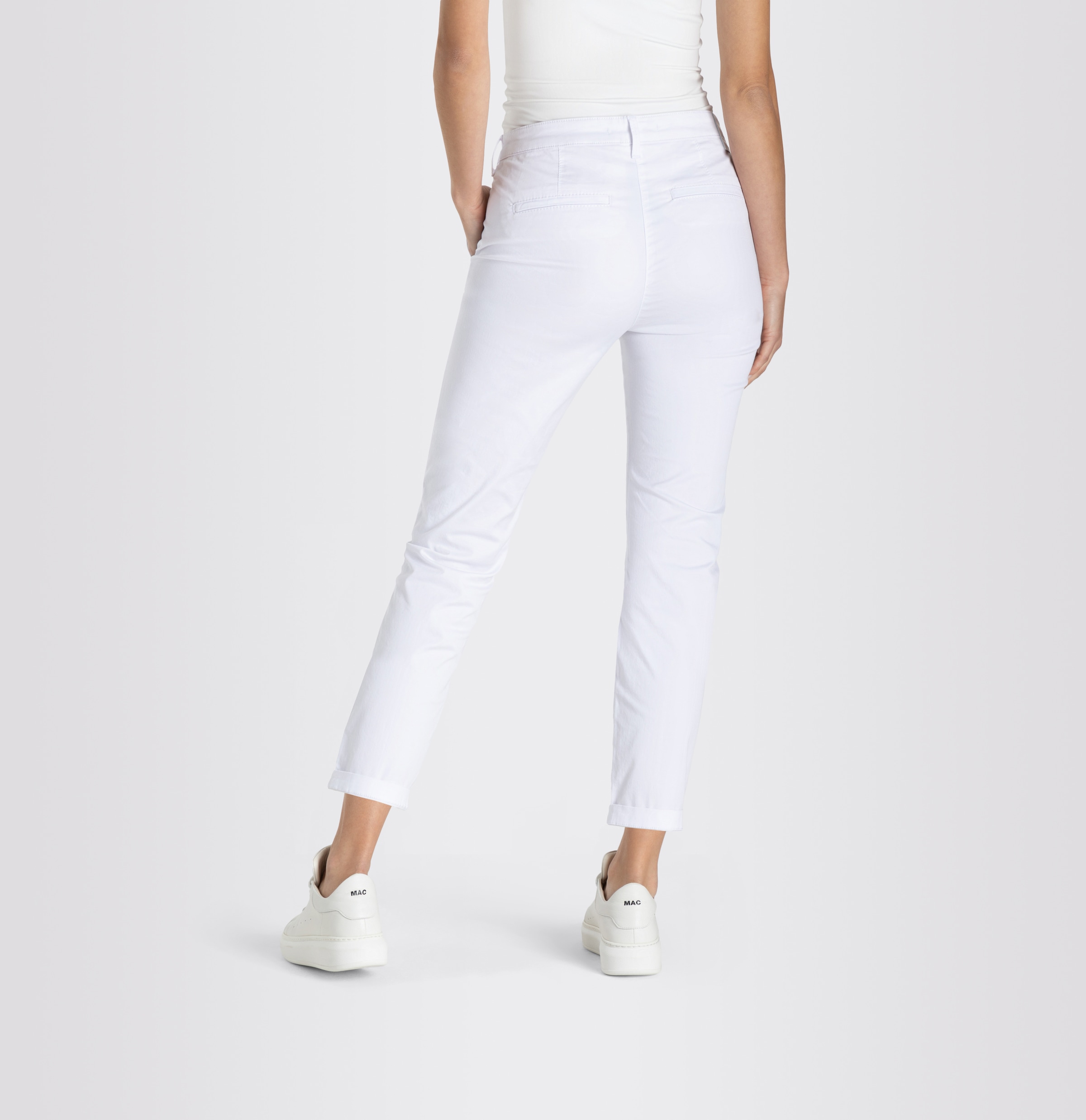 MAC Chinohose »CHINO turn up«, mit dezentem Glanz, elegant und sportiv zugleich