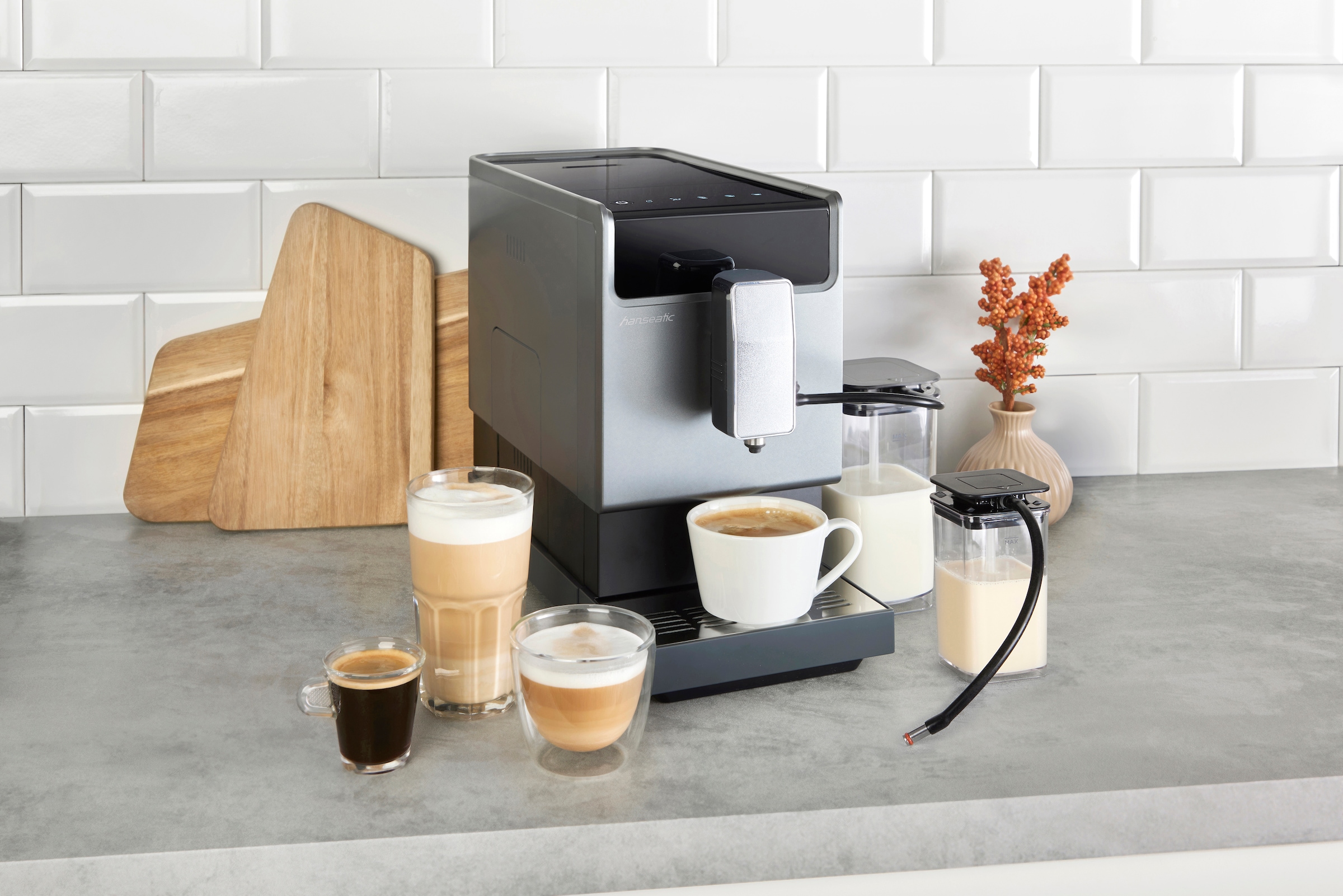 Hanseatic Kaffeevollautomat »HACM121470ST«, magnetisch, abnehmbare Tassenabstellfläche, zwei separate Milchtanks