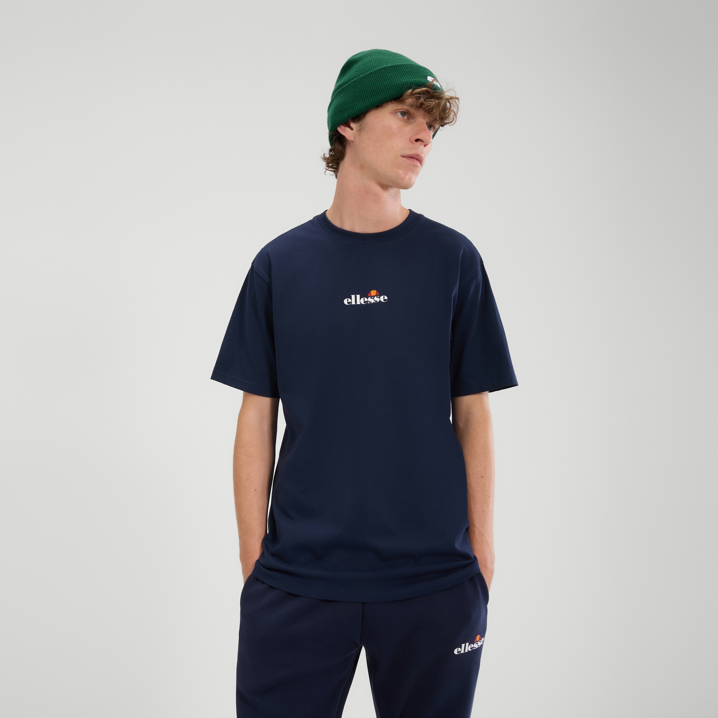 Ellesse T-Shirt »Ollio 2 Tee« sportlicher Stil, mit Rundhalsausschnitt, Kurzarm-Design
