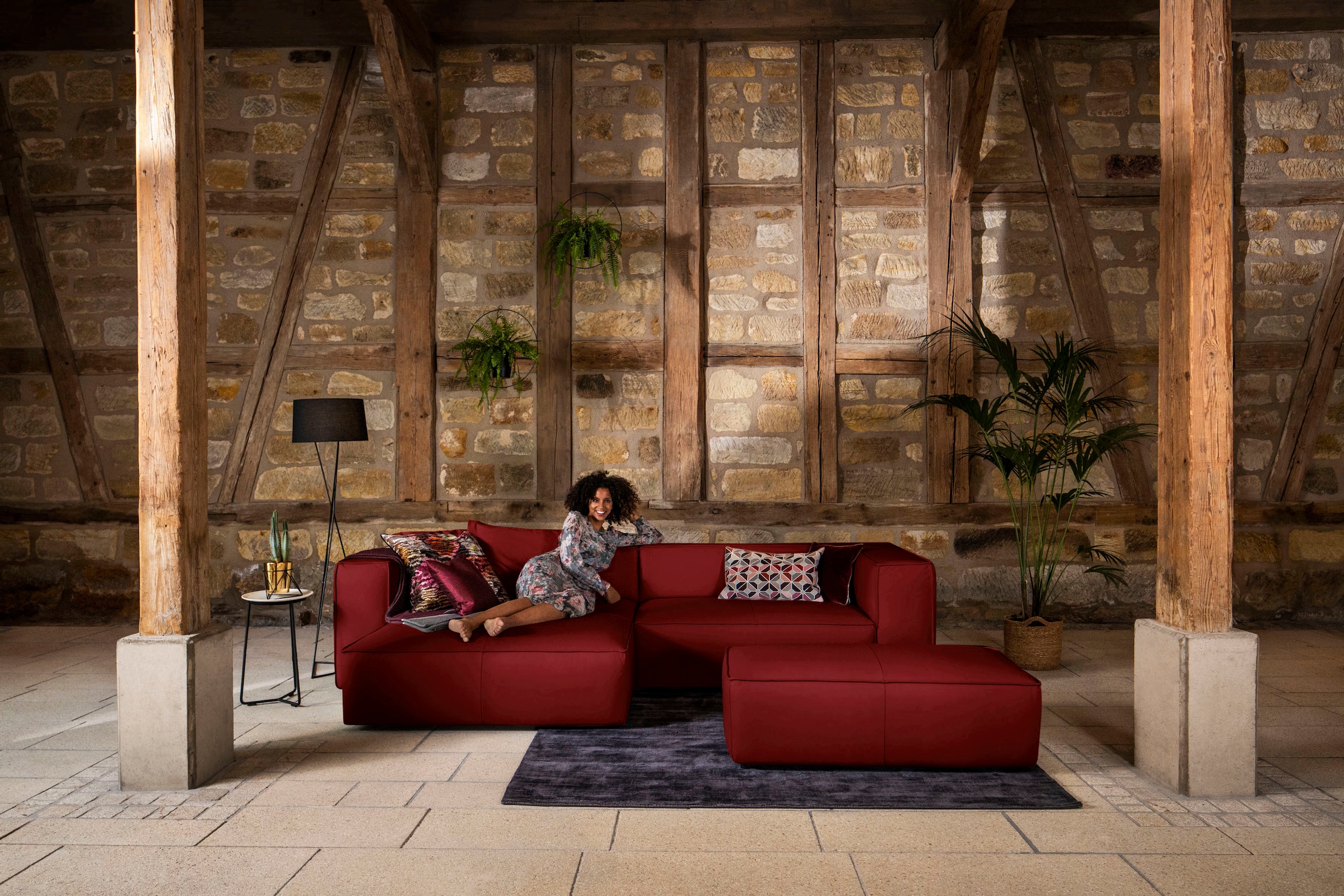 W.SCHILLIG Ecksofa »around-the-block« inklusive Hocker, mit eleganter Biese günstig online kaufen