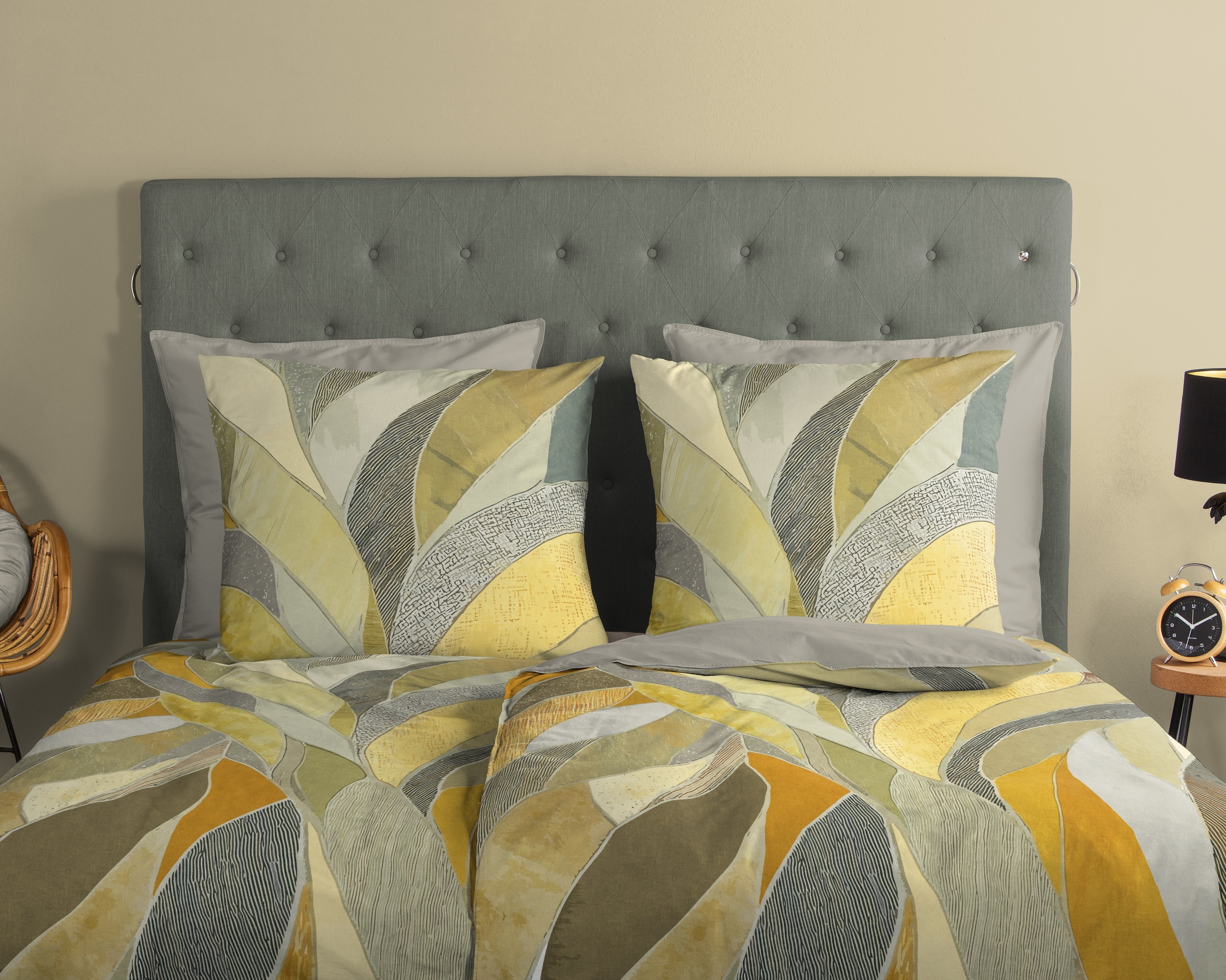 good morning Wendebettwäsche »Yellowst« 2 Stk. tlg. 100% Baumwolle, Renforcé, Reißverschluss, Wendeoptik, modern